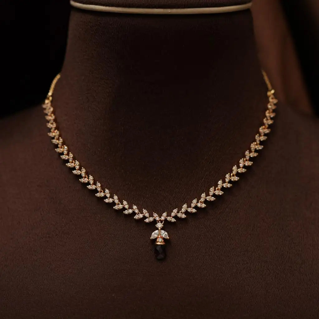 Sakti Zircon Necklace - Black