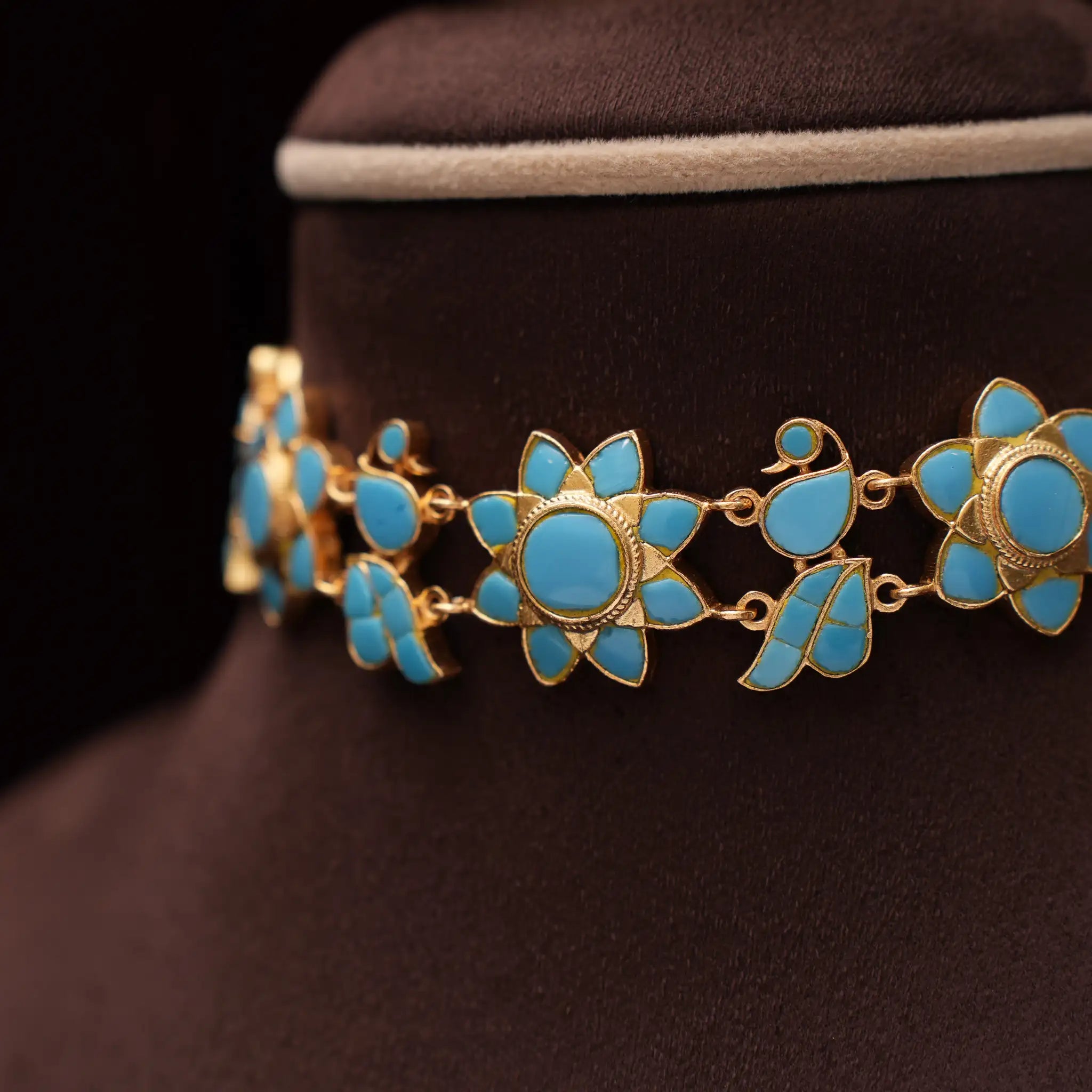 Saloni Turquoise Polki Choker