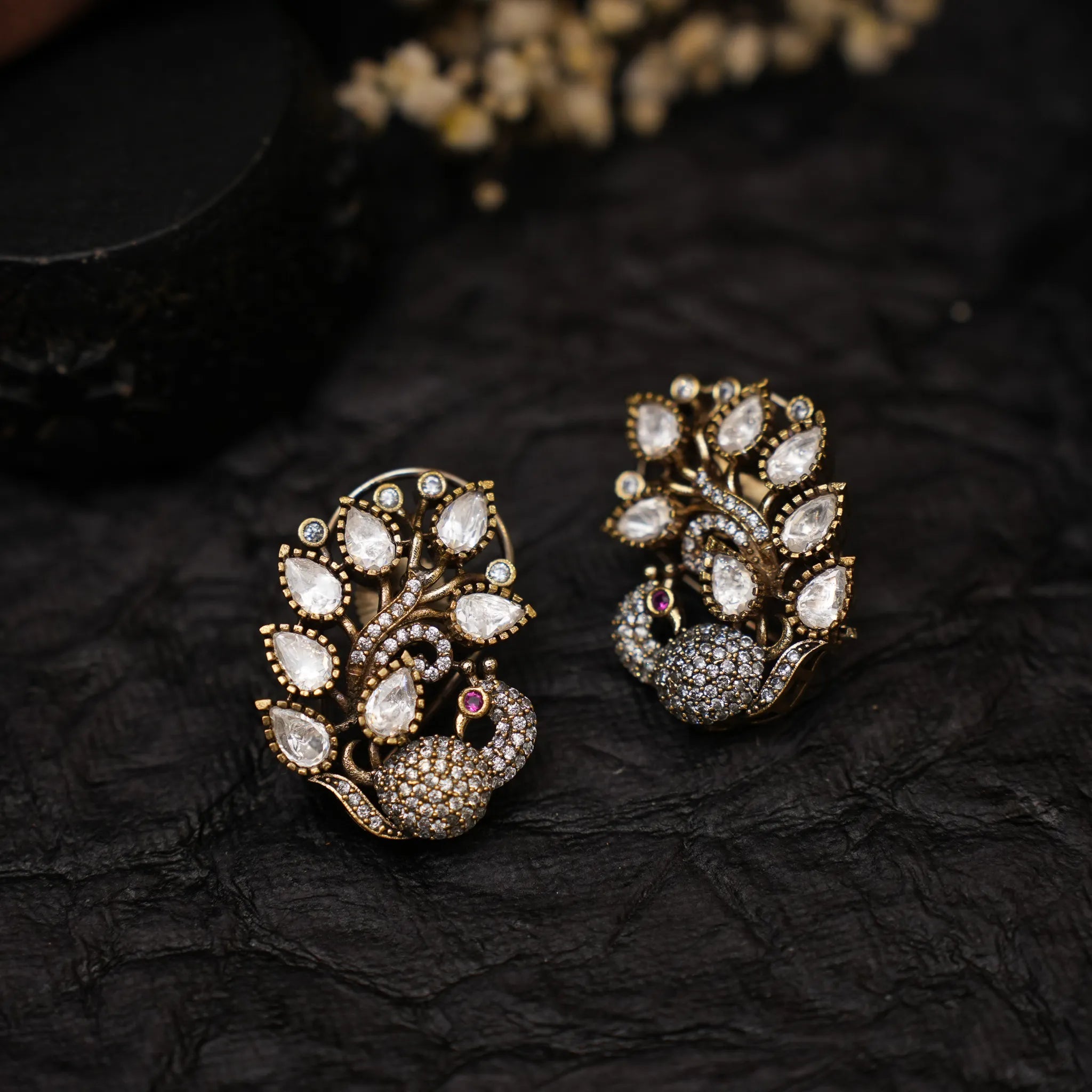 Saloni Victorian Polki Ear Stud