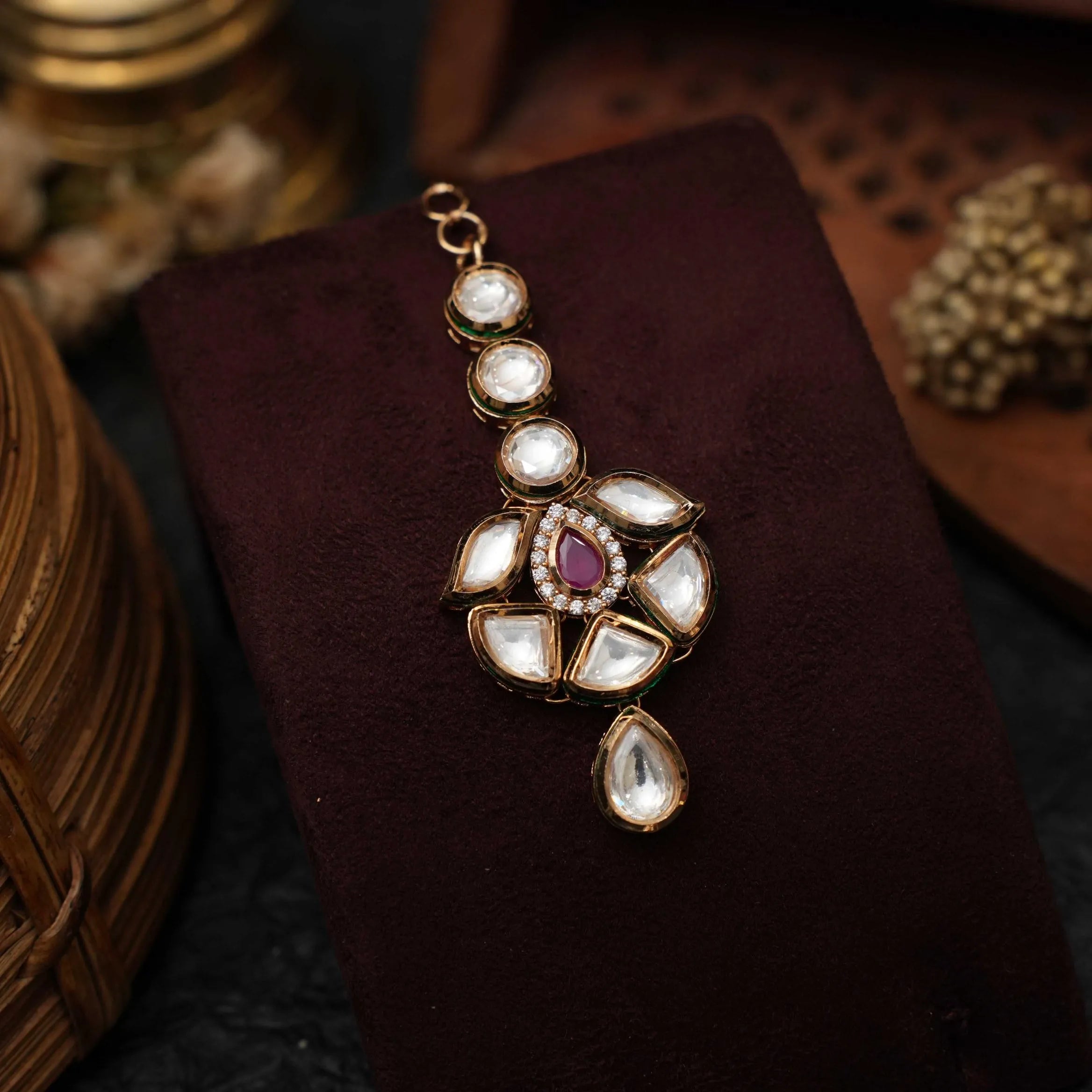 Samriddhi Kundan Tikka - Red