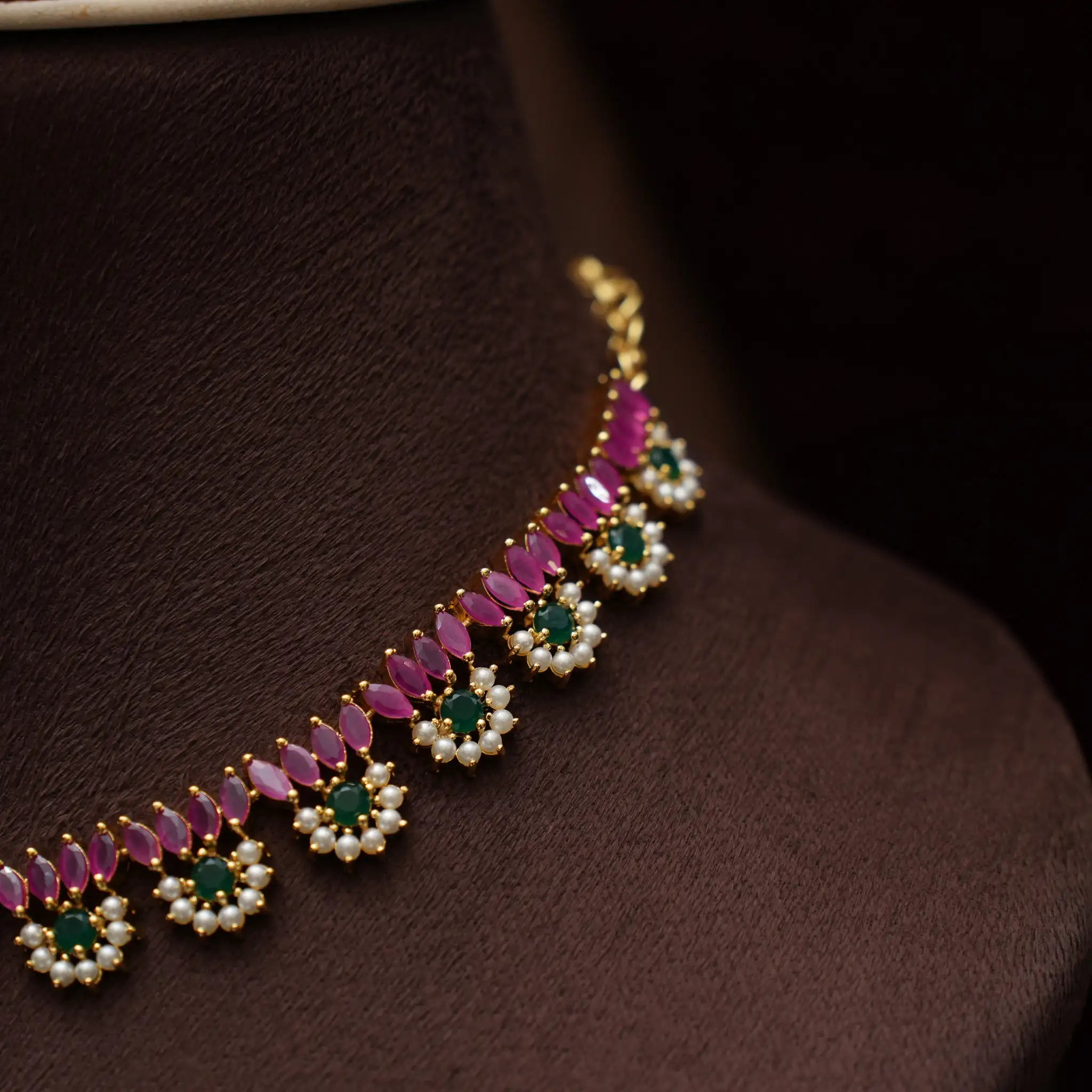 Samsa Zircon Necklace