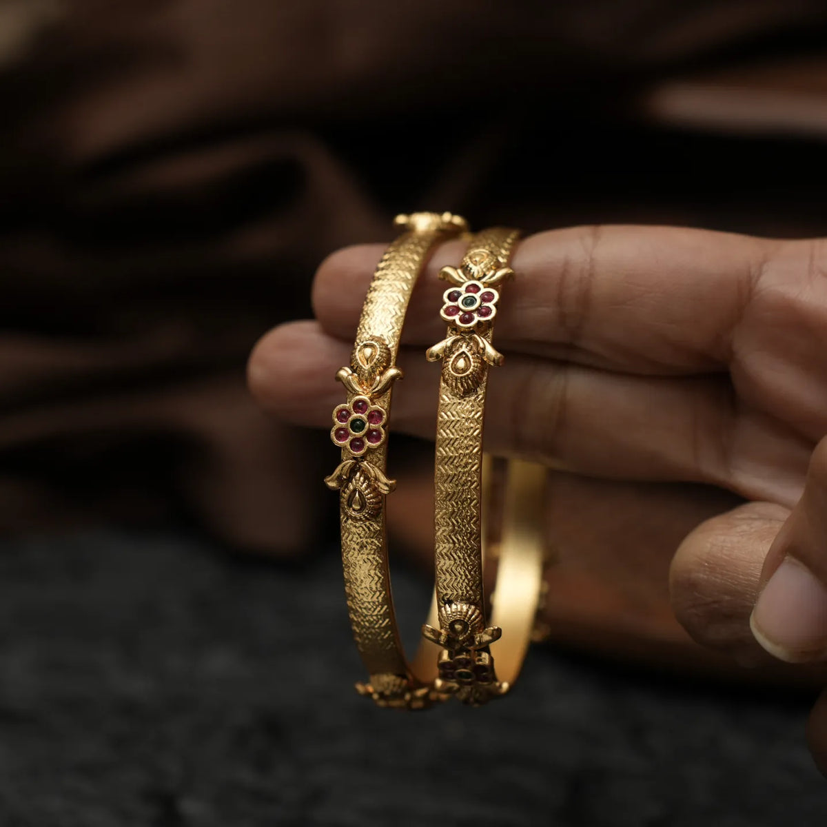 Sanvira Antique Bangles