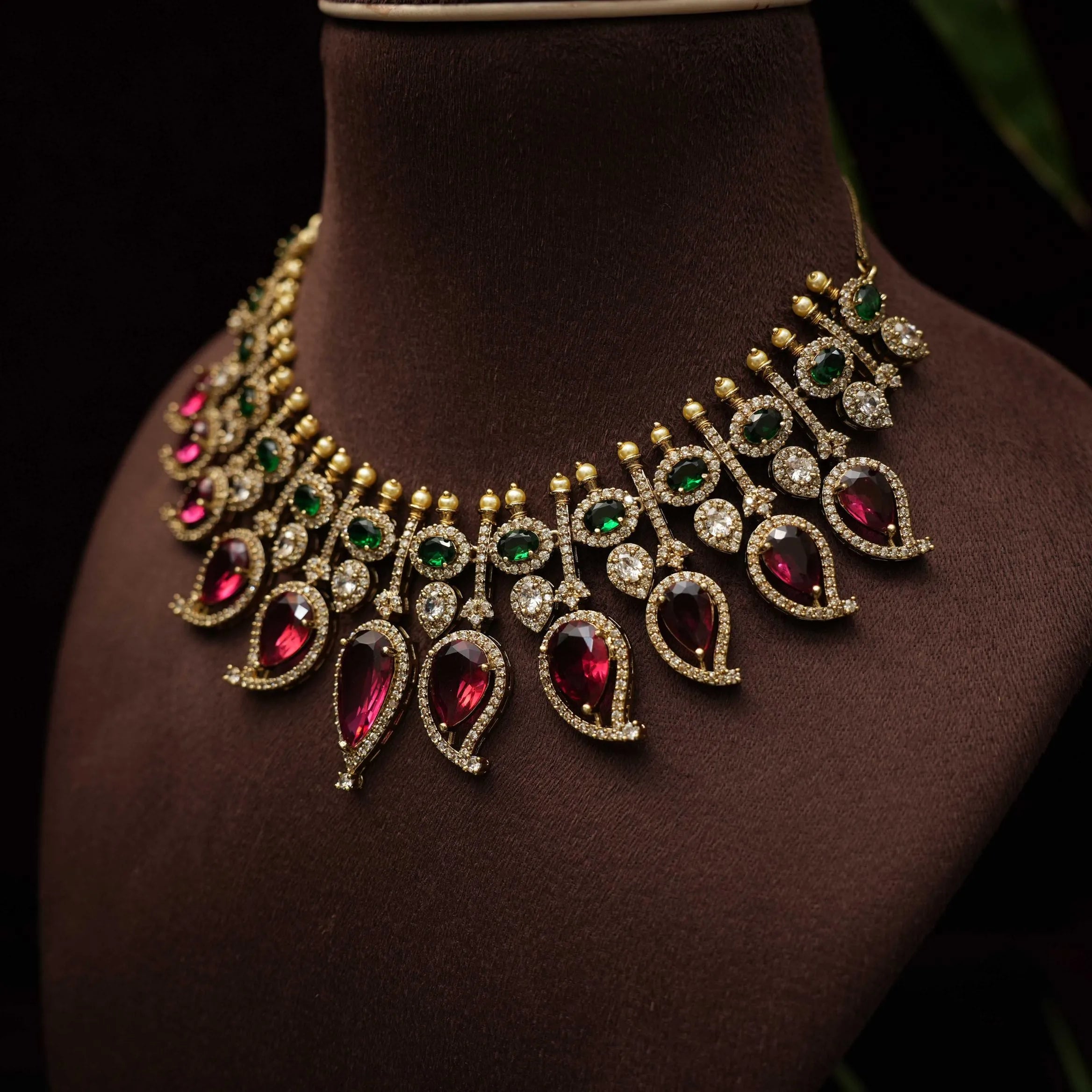 Sanvy Zircon Necklace - Red & Green