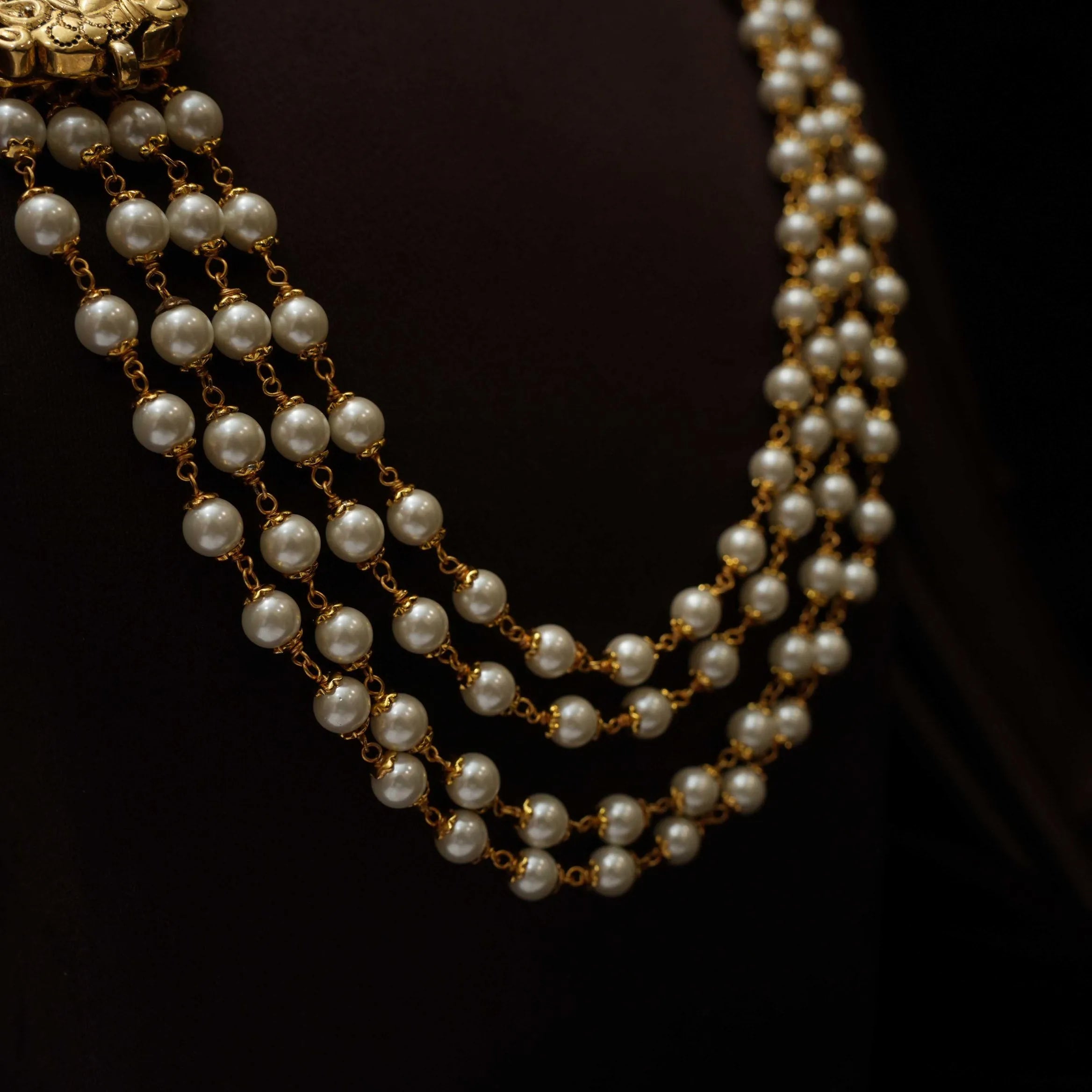 Sanya Pearl Necklace