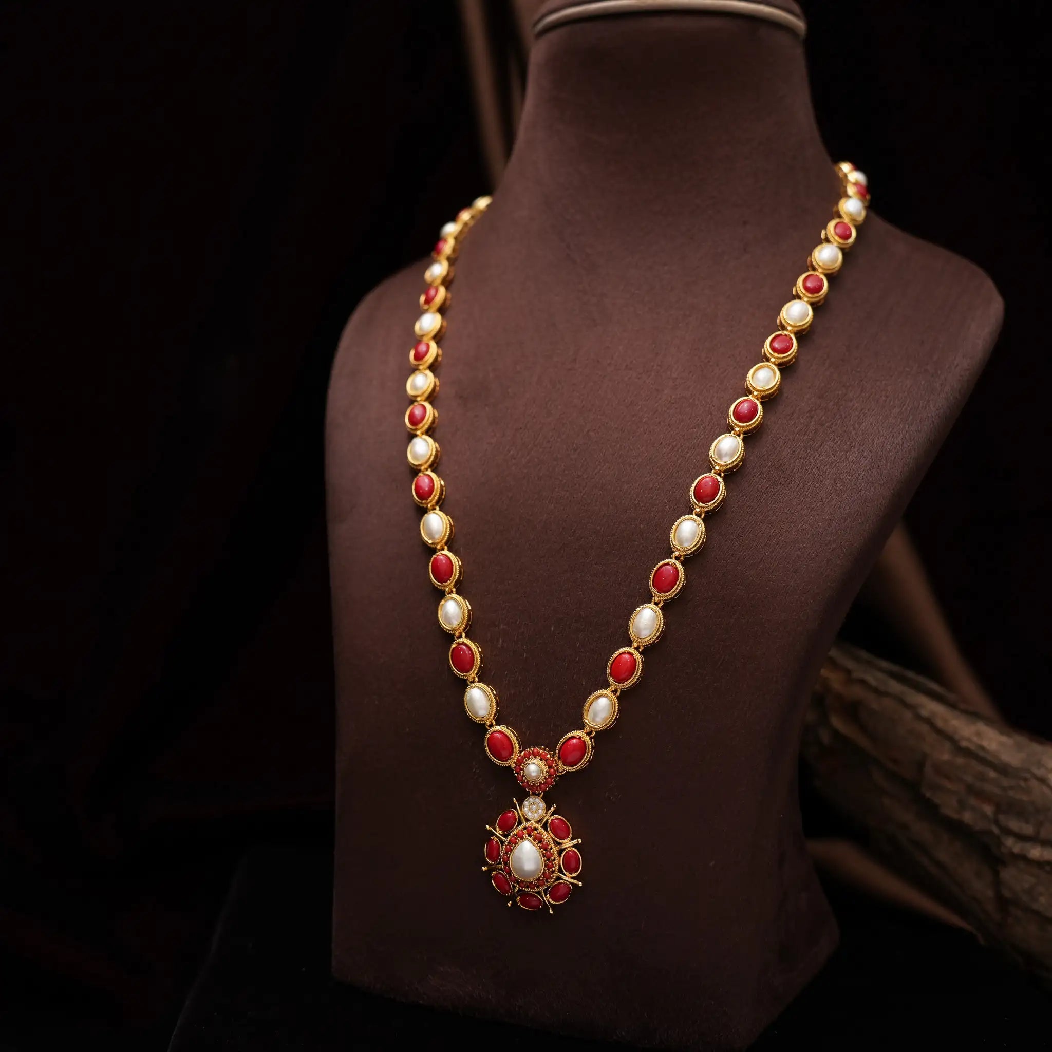 Sanyata Antique Necklace - Long