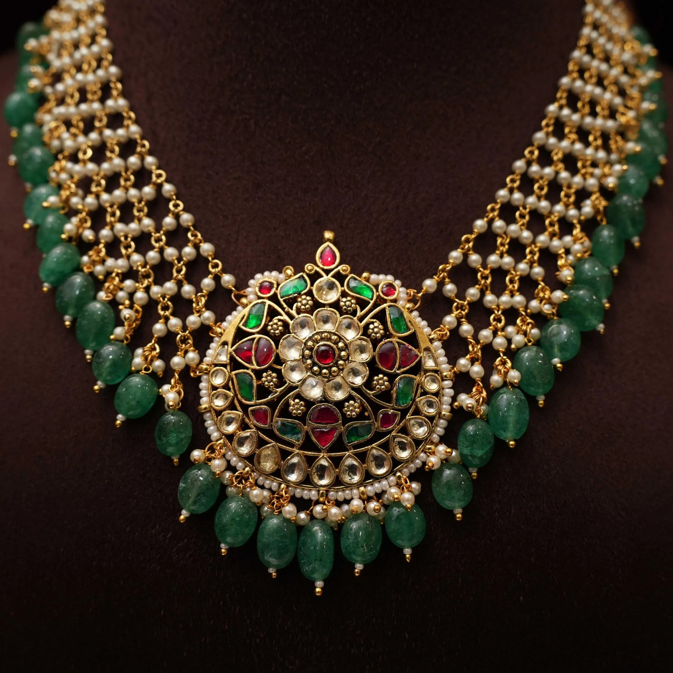 Sara Pearl Polki Necklace - Pastel Green