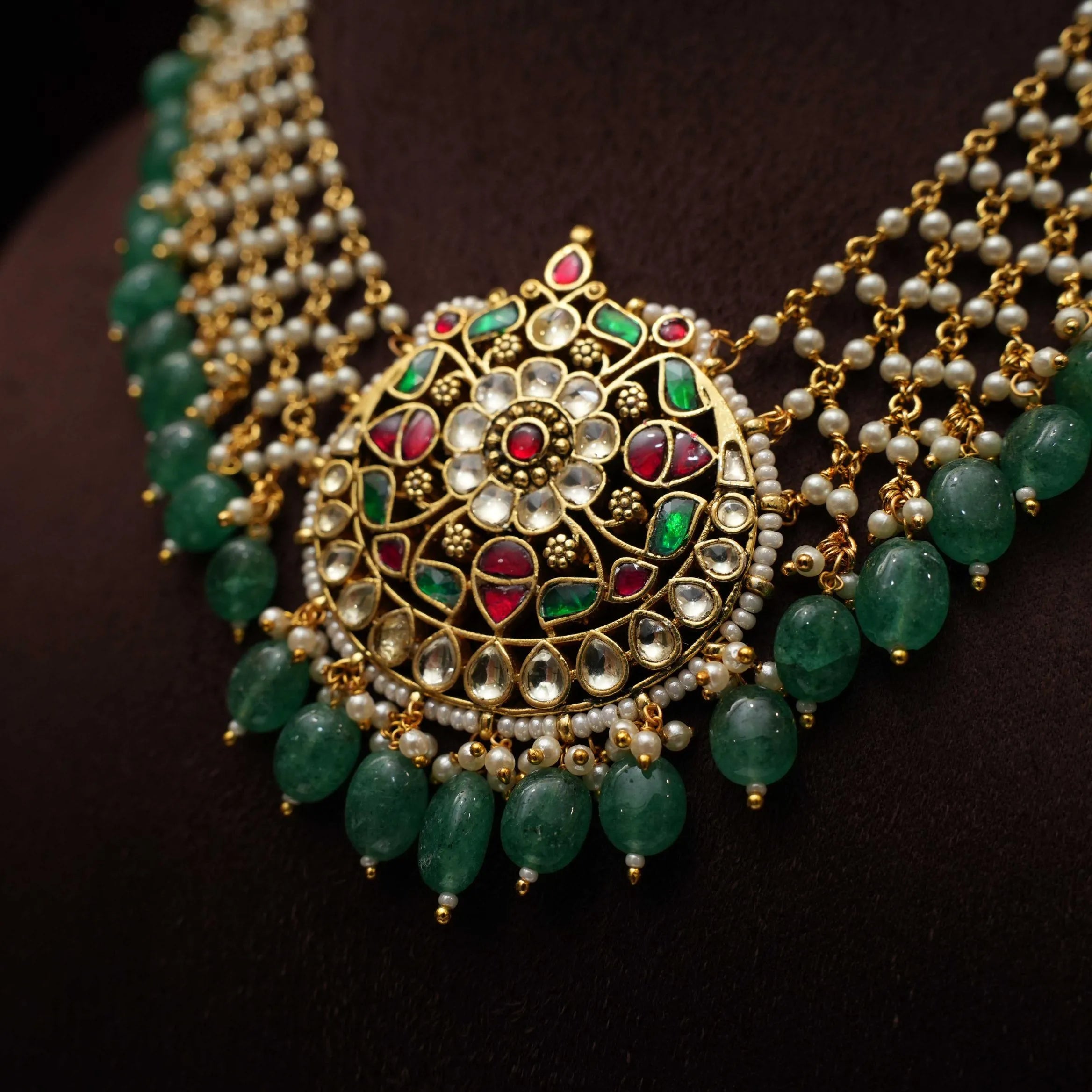 Sara Pearl Polki Necklace - Pastel Green