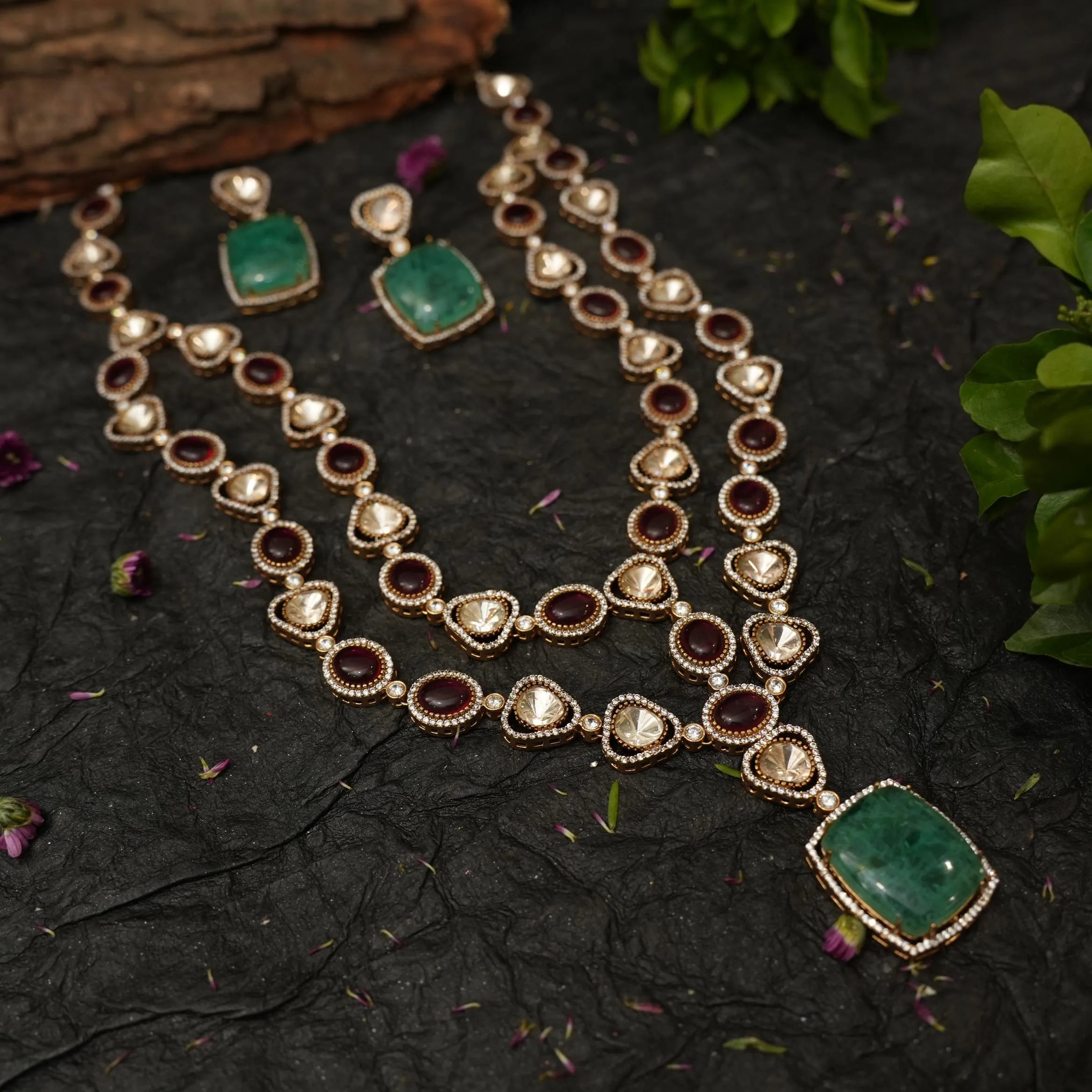 Sarla Kundan Necklace