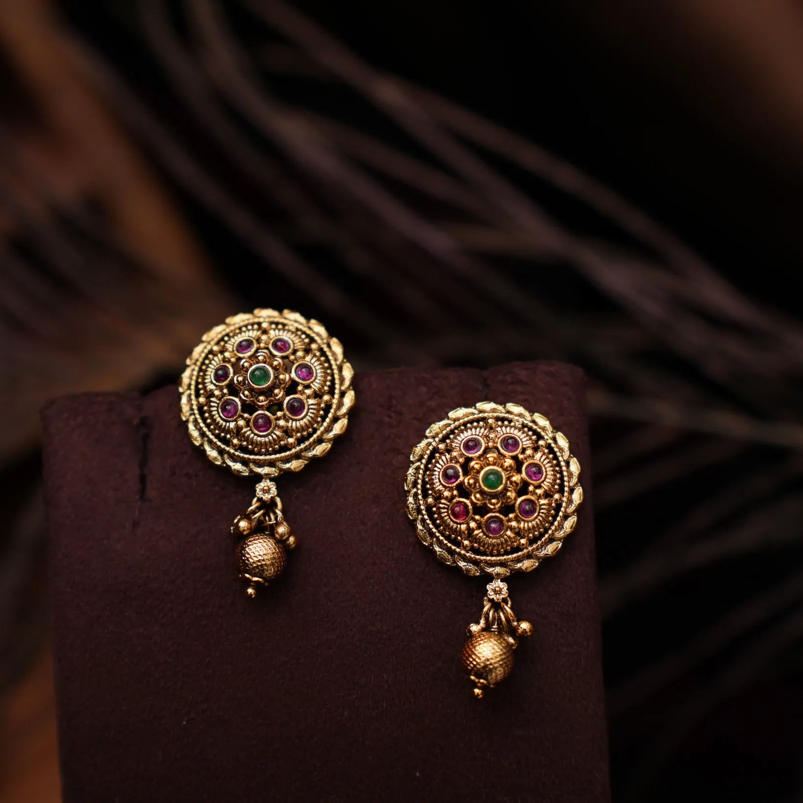 Savitri Antique Ear Stud - Red & Green