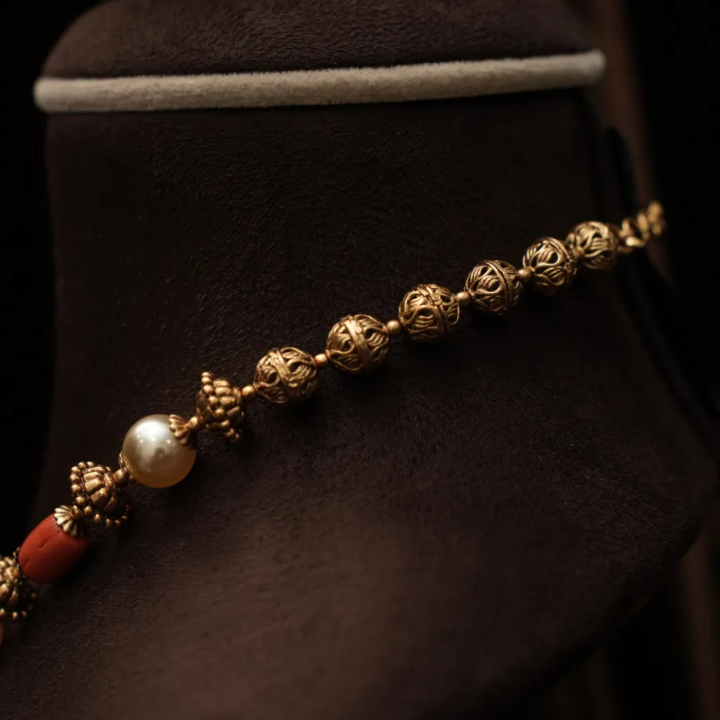 Shadya Antique Coral Necklace - Red