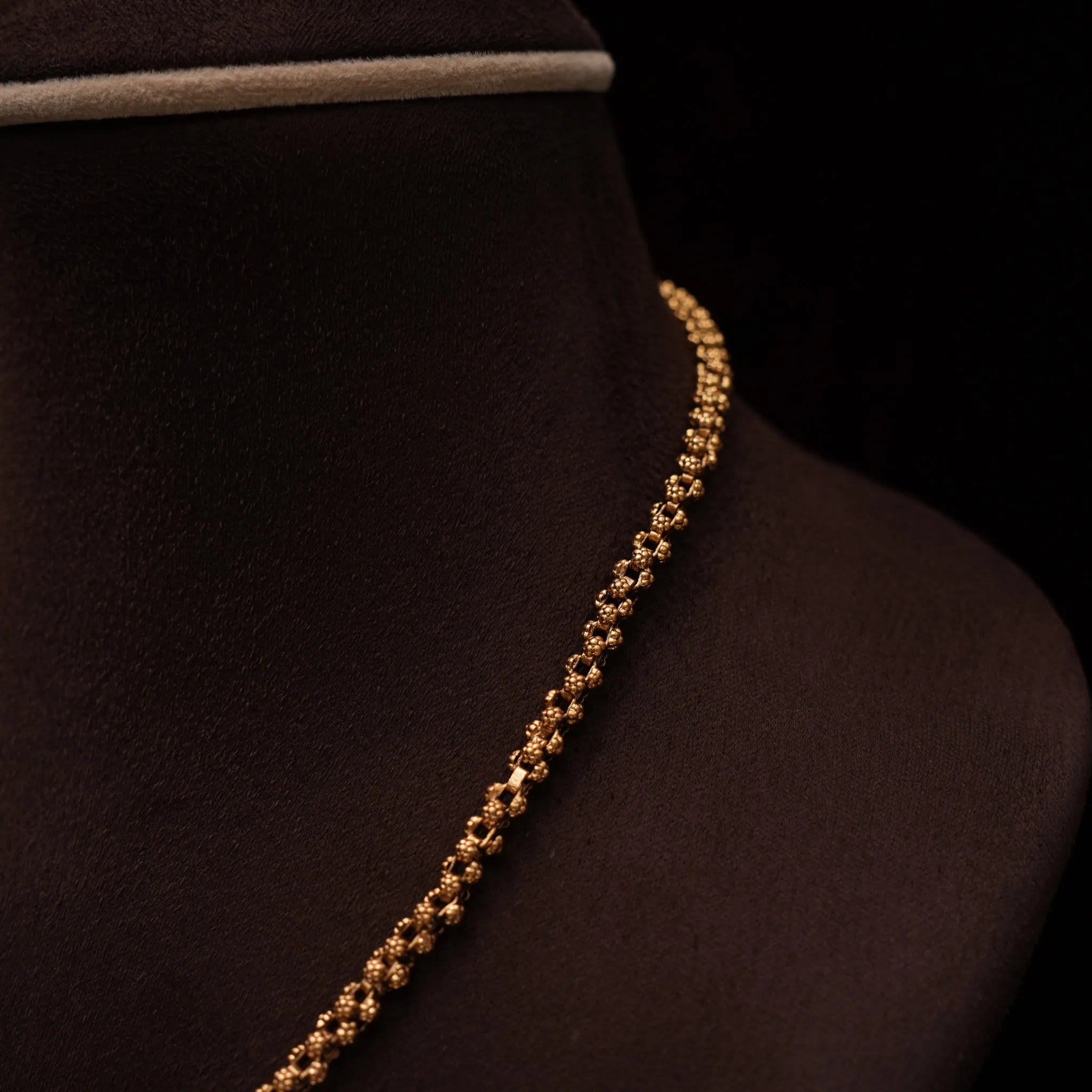 Shaila Antique Coral Necklace