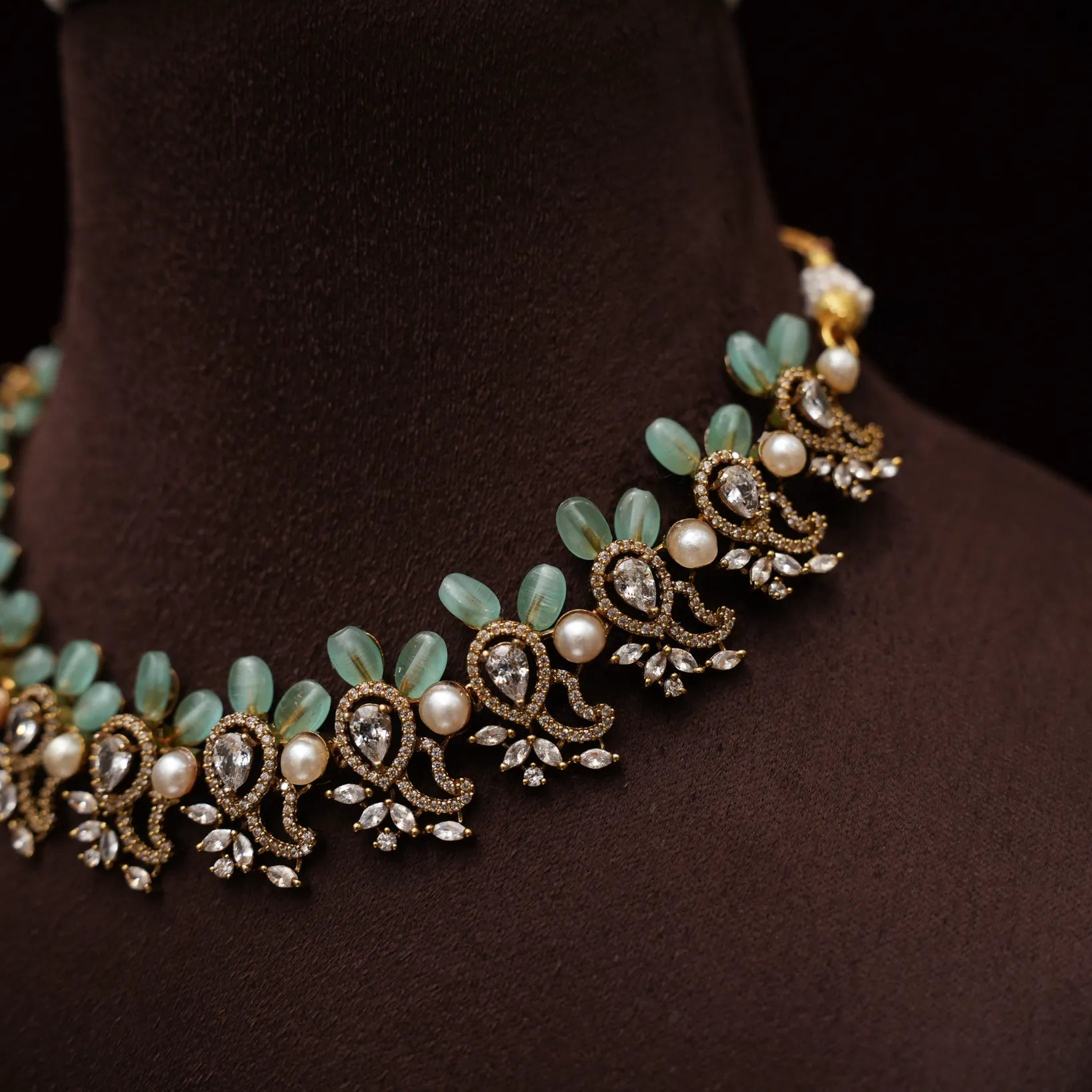 Shaivi Victorian Polki Necklace