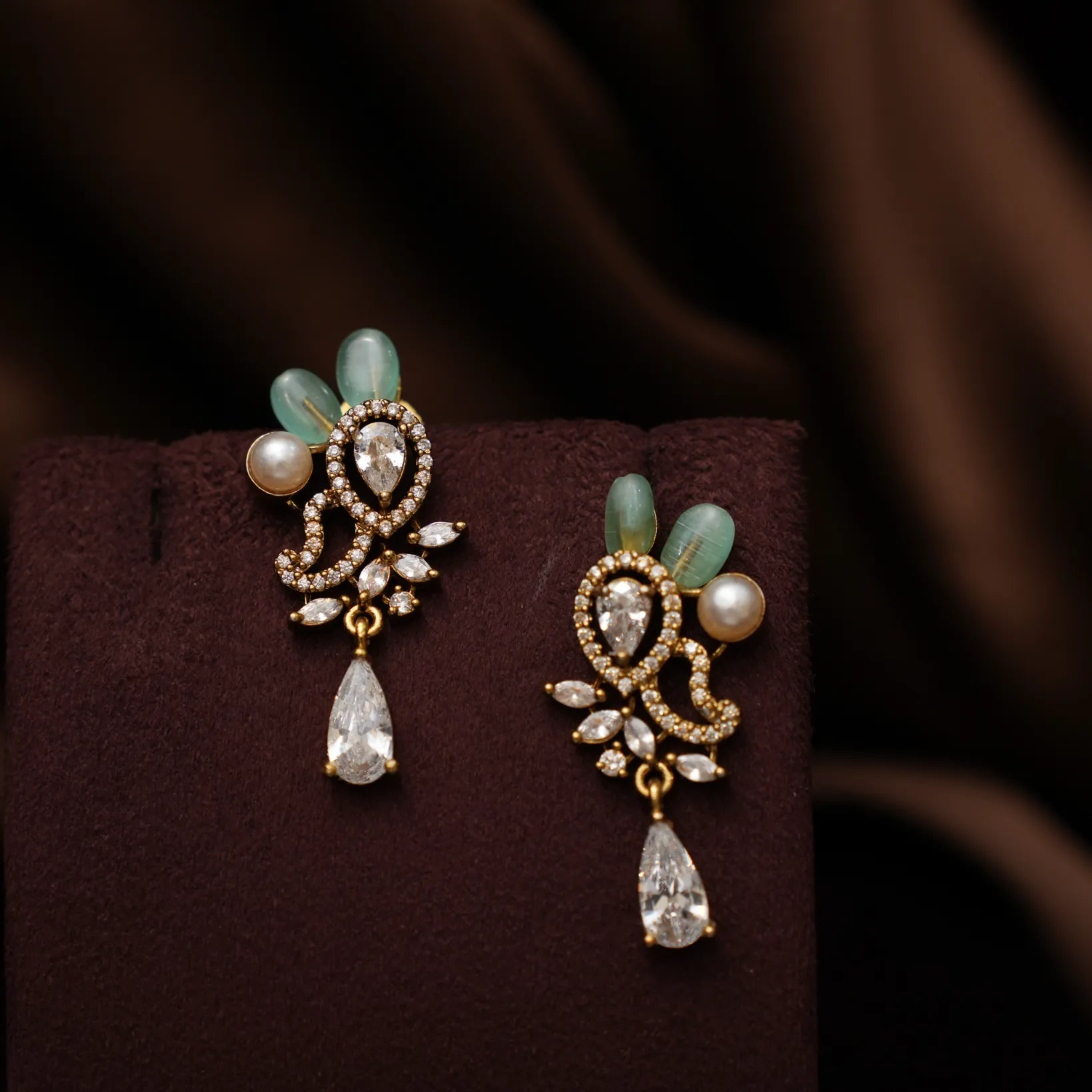 Shaivi Victorian Polki Necklace