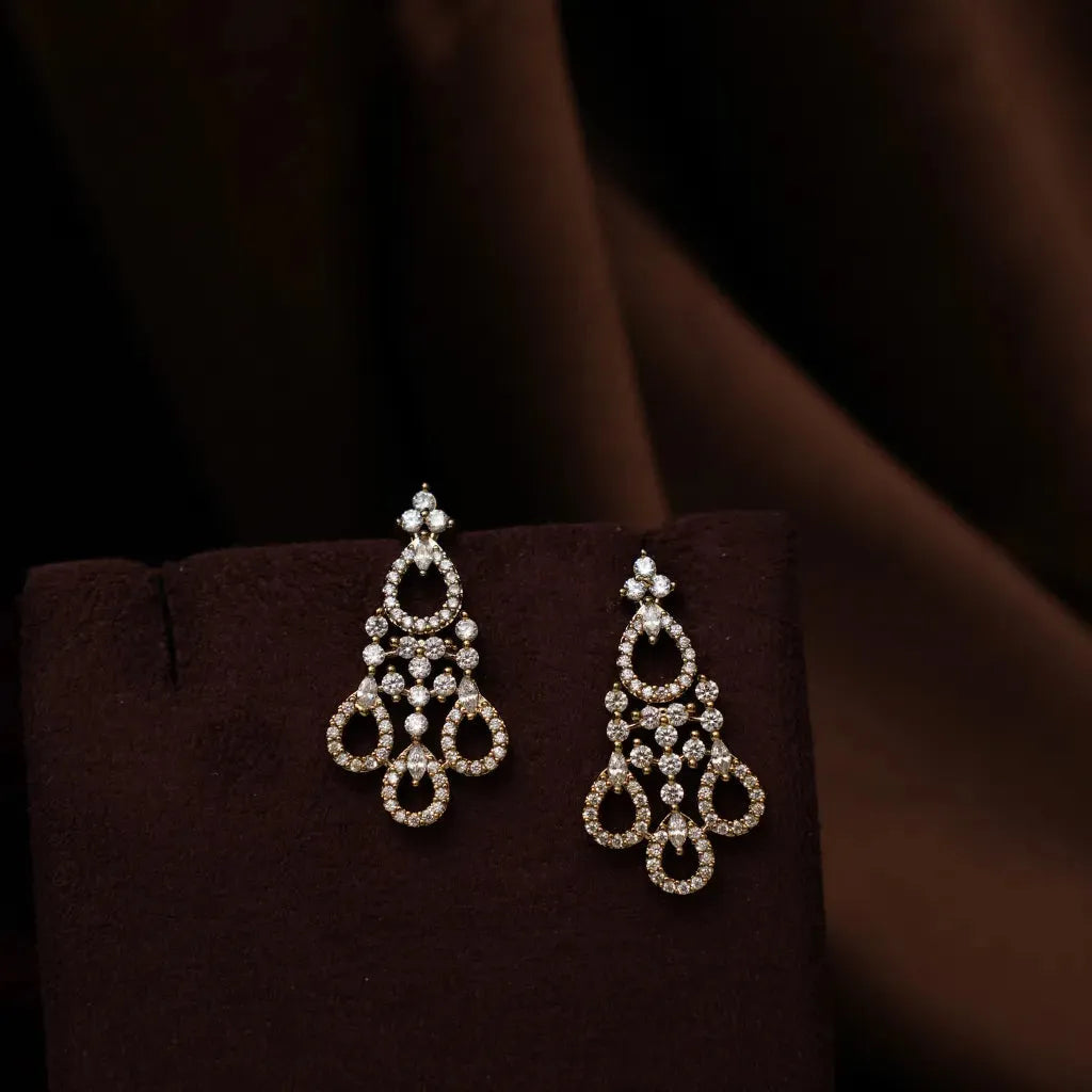 Shaivya Zircon Necklace
