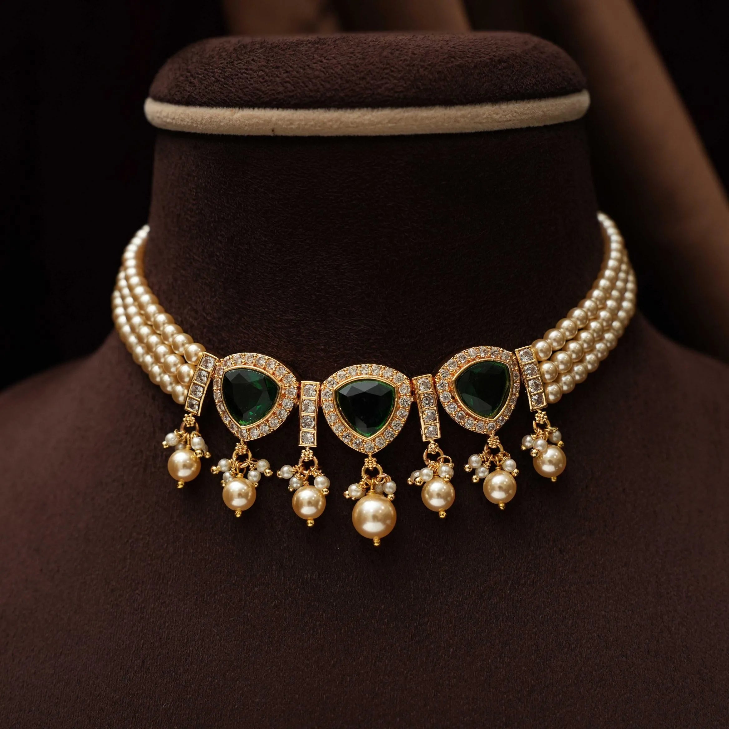 Shanti Beaded Pearl Choker - Emerald Green