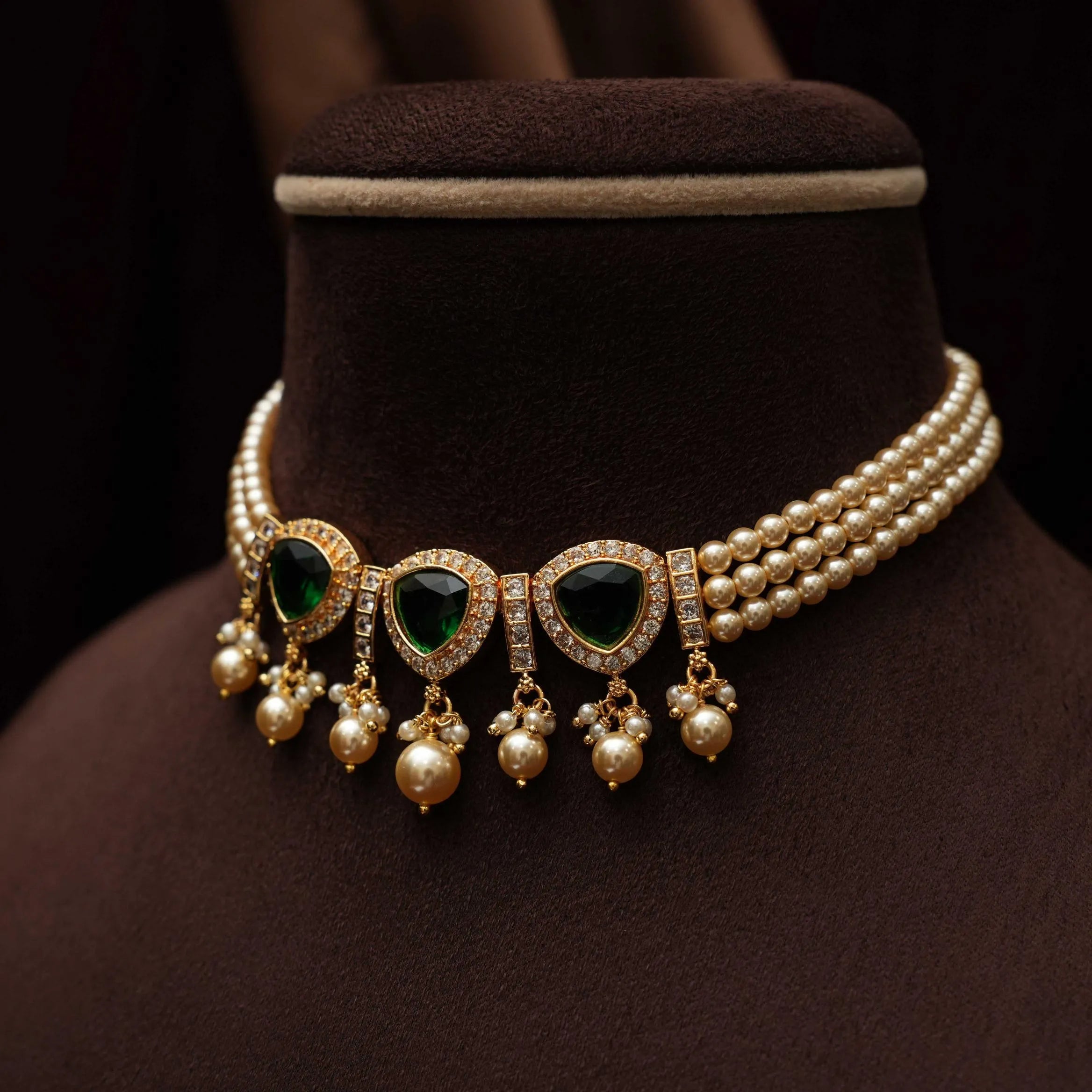 Shanti Beaded Pearl Choker - Emerald Green