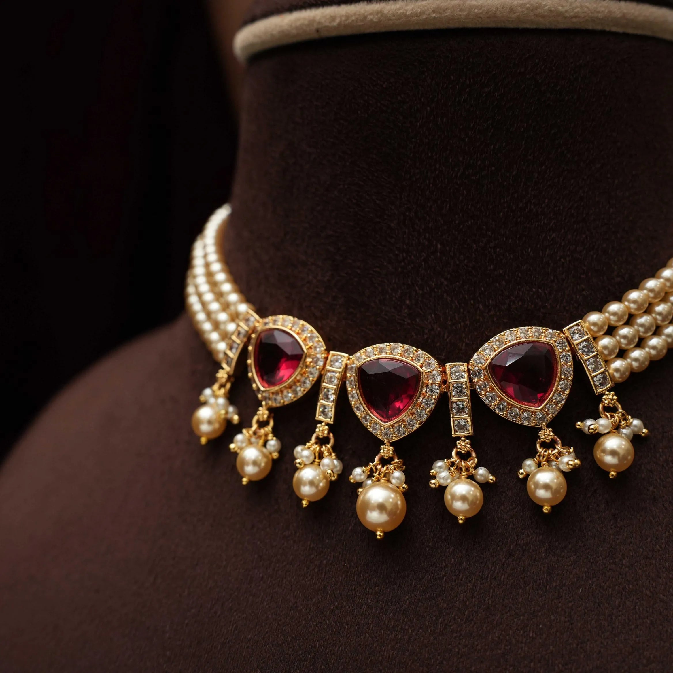 Shanti Beaded Pearl Choker - Red