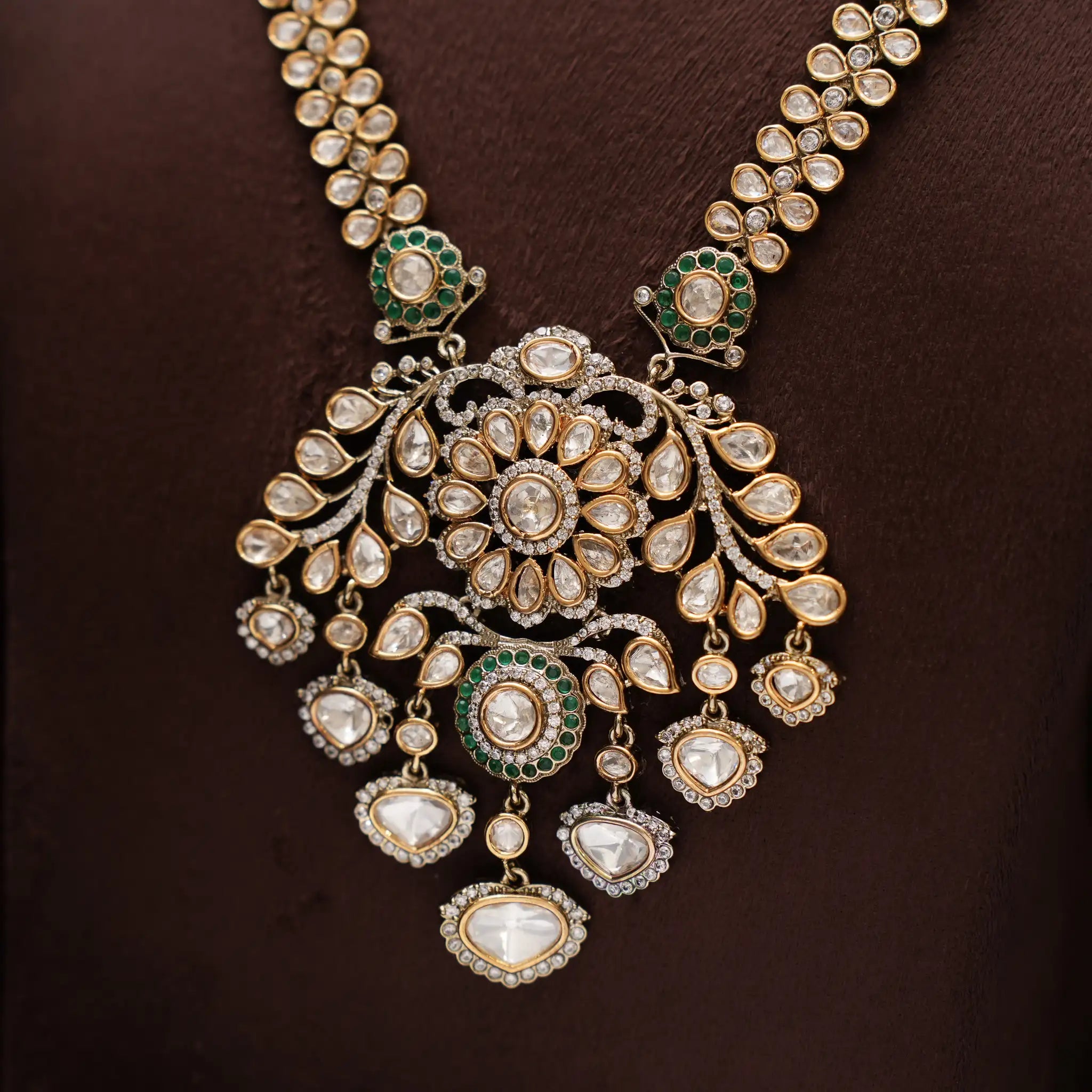 Sharanya Victorian Necklace - Green