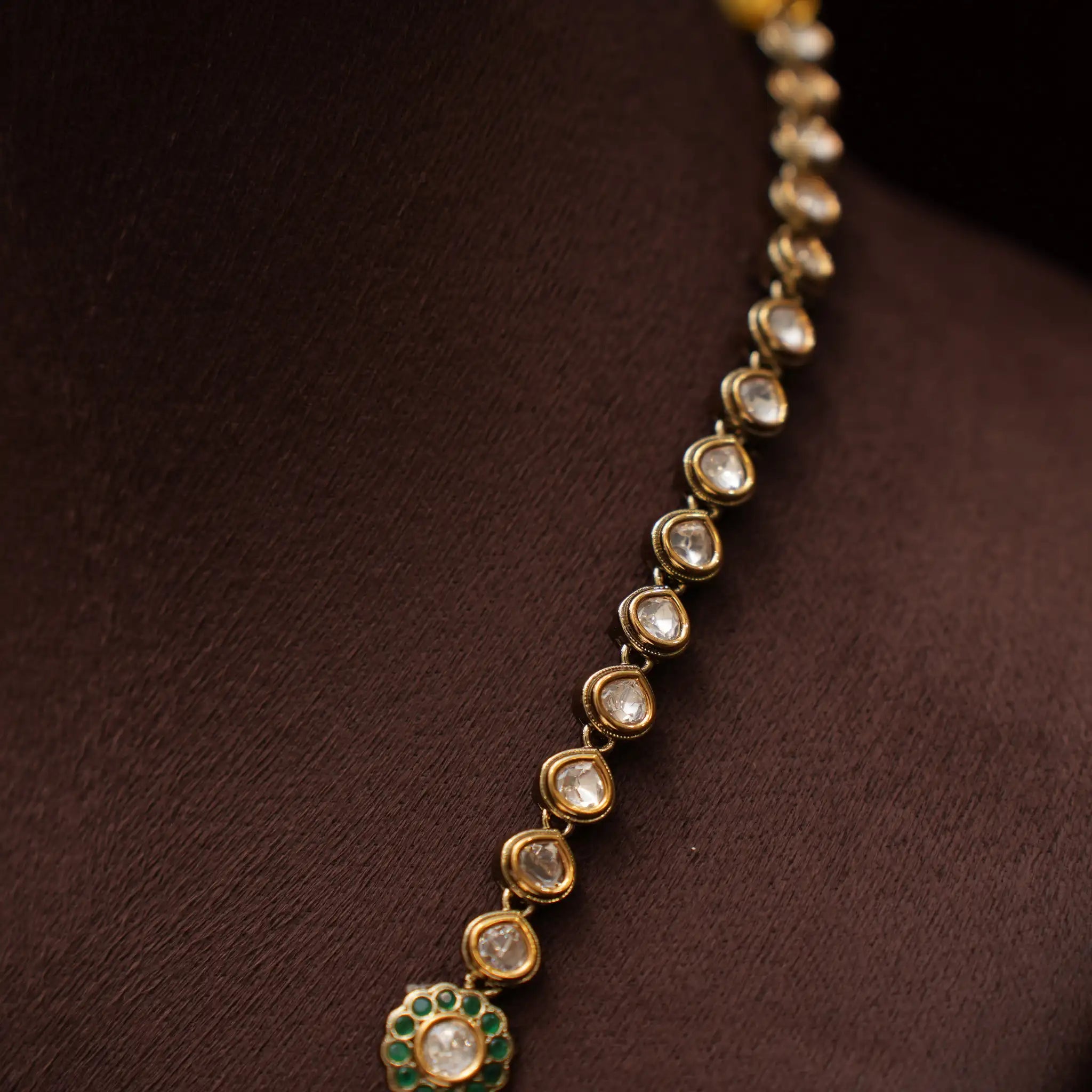 Sharanya Victorian Necklace - Green