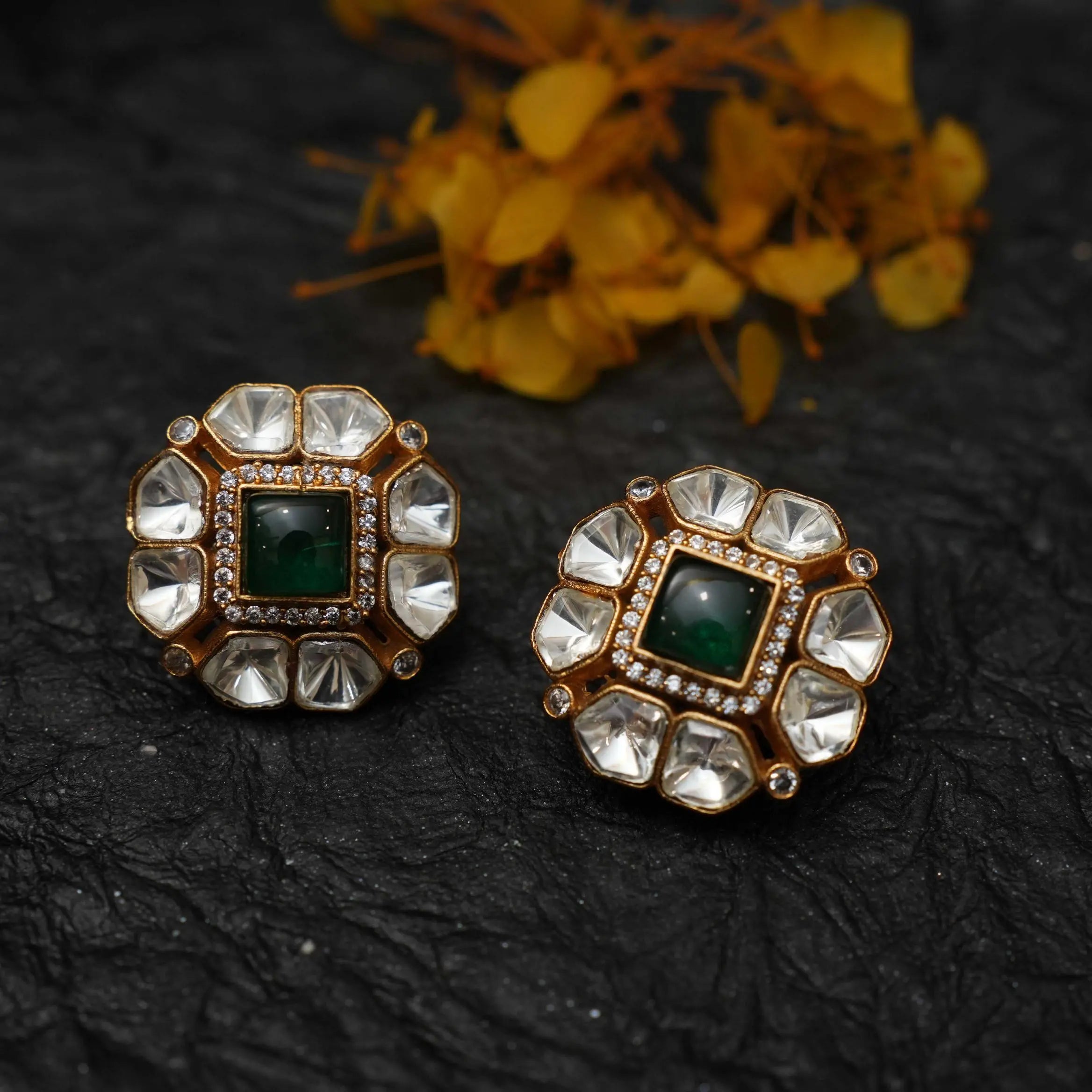 Sharvi Polki Ear Stud