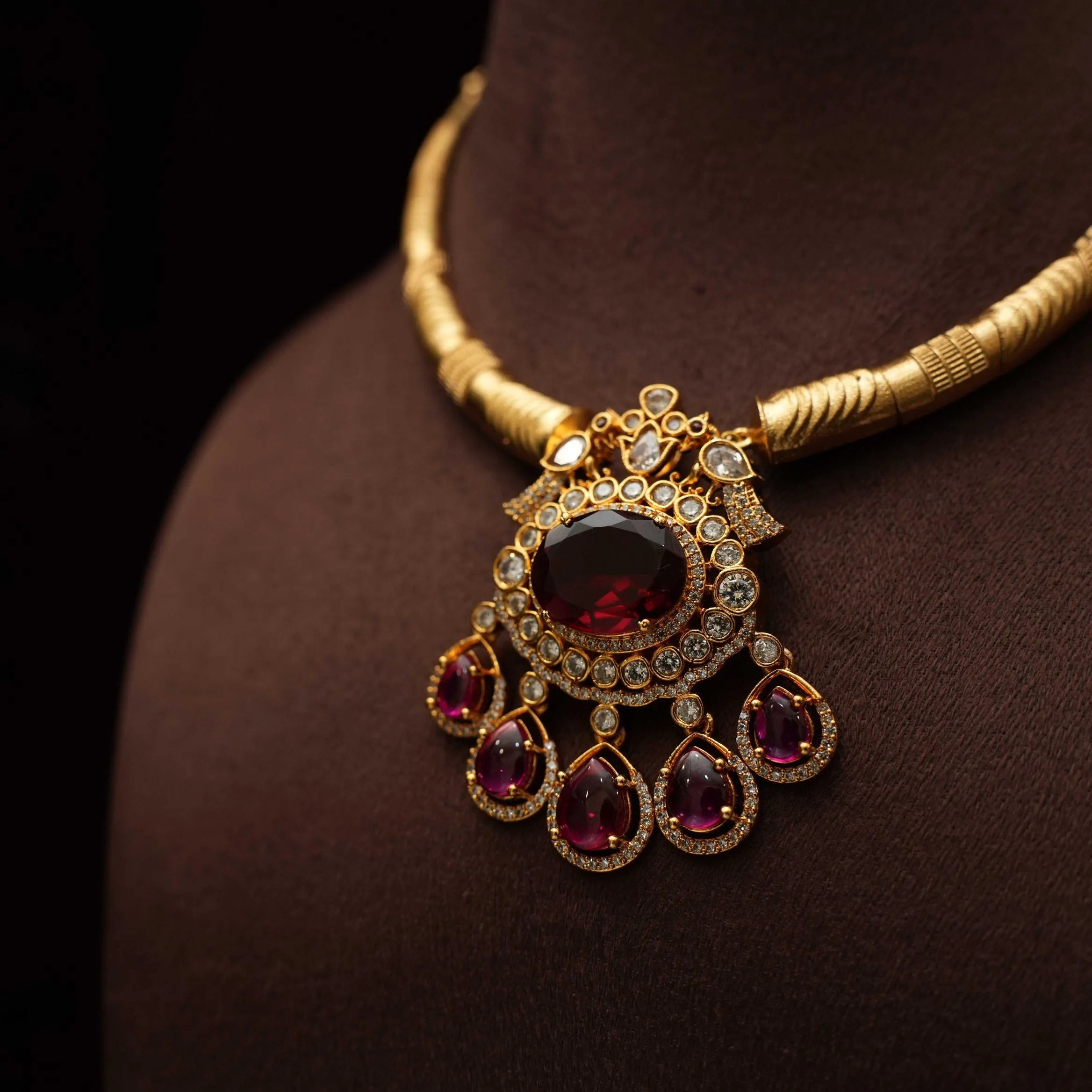 Sheetal Antique Hasli Necklace - Red