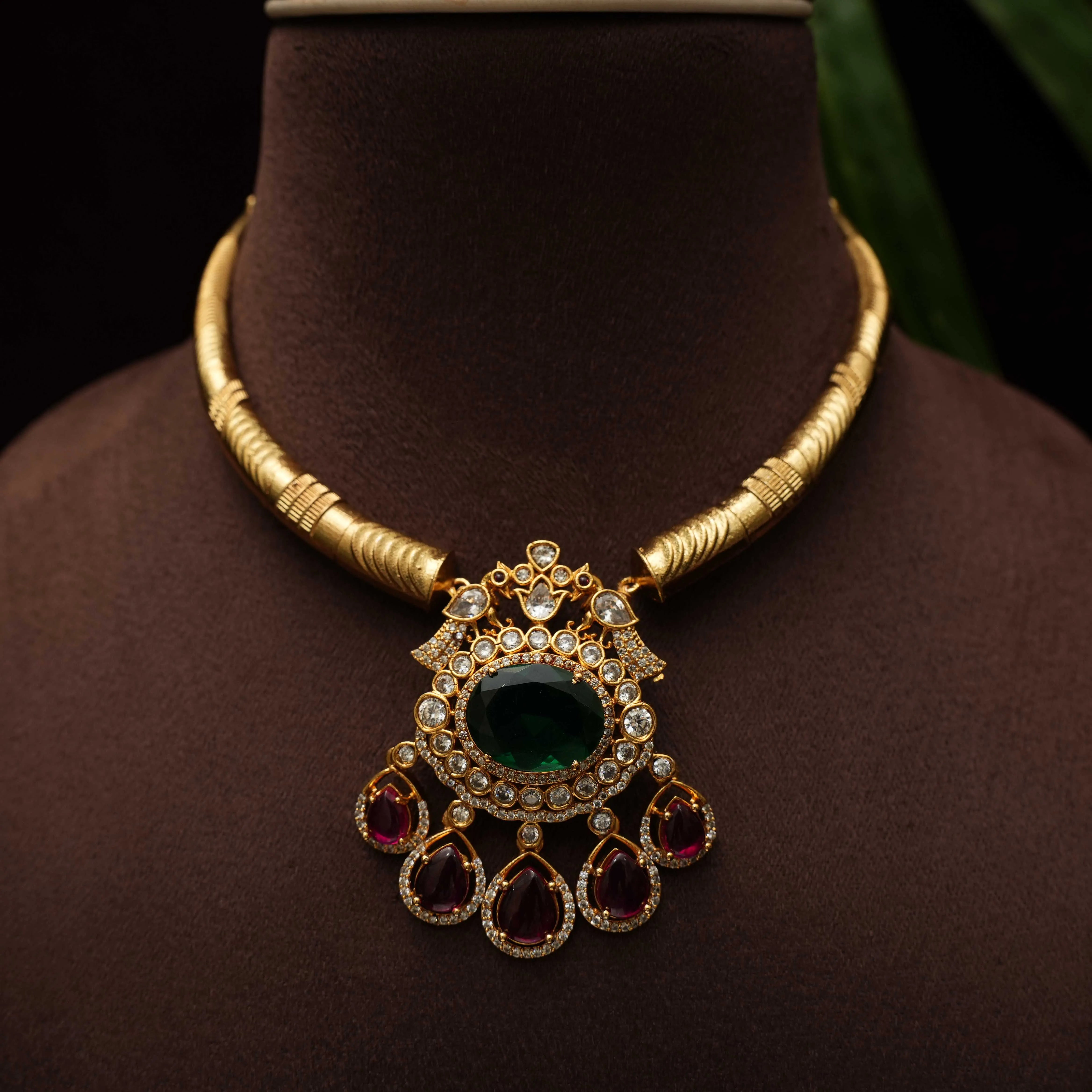 Sheetal Antique Hasli Necklace