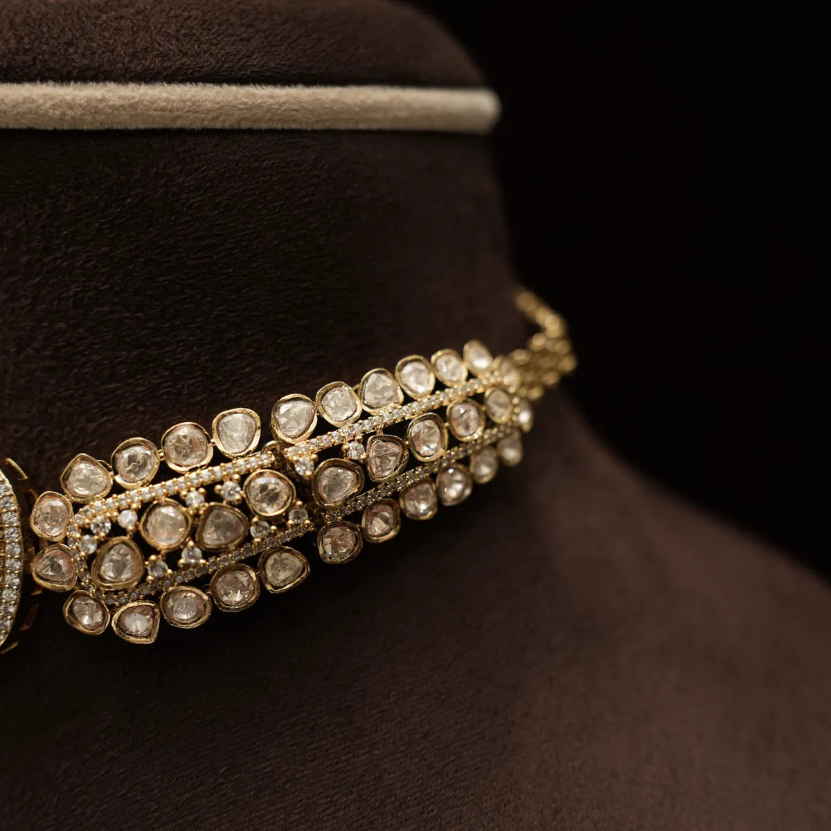 Siaana Victorian Polki Choker - Red