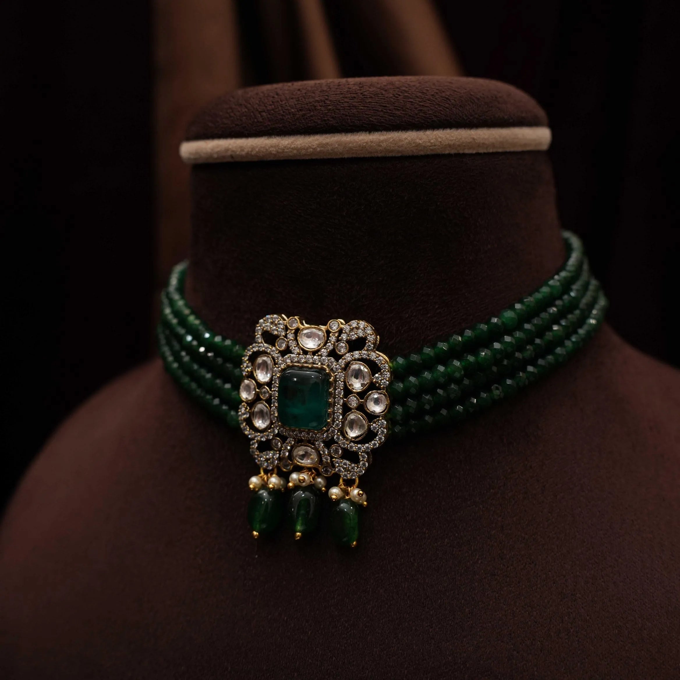 Srinika Polki Beaded Choker - green