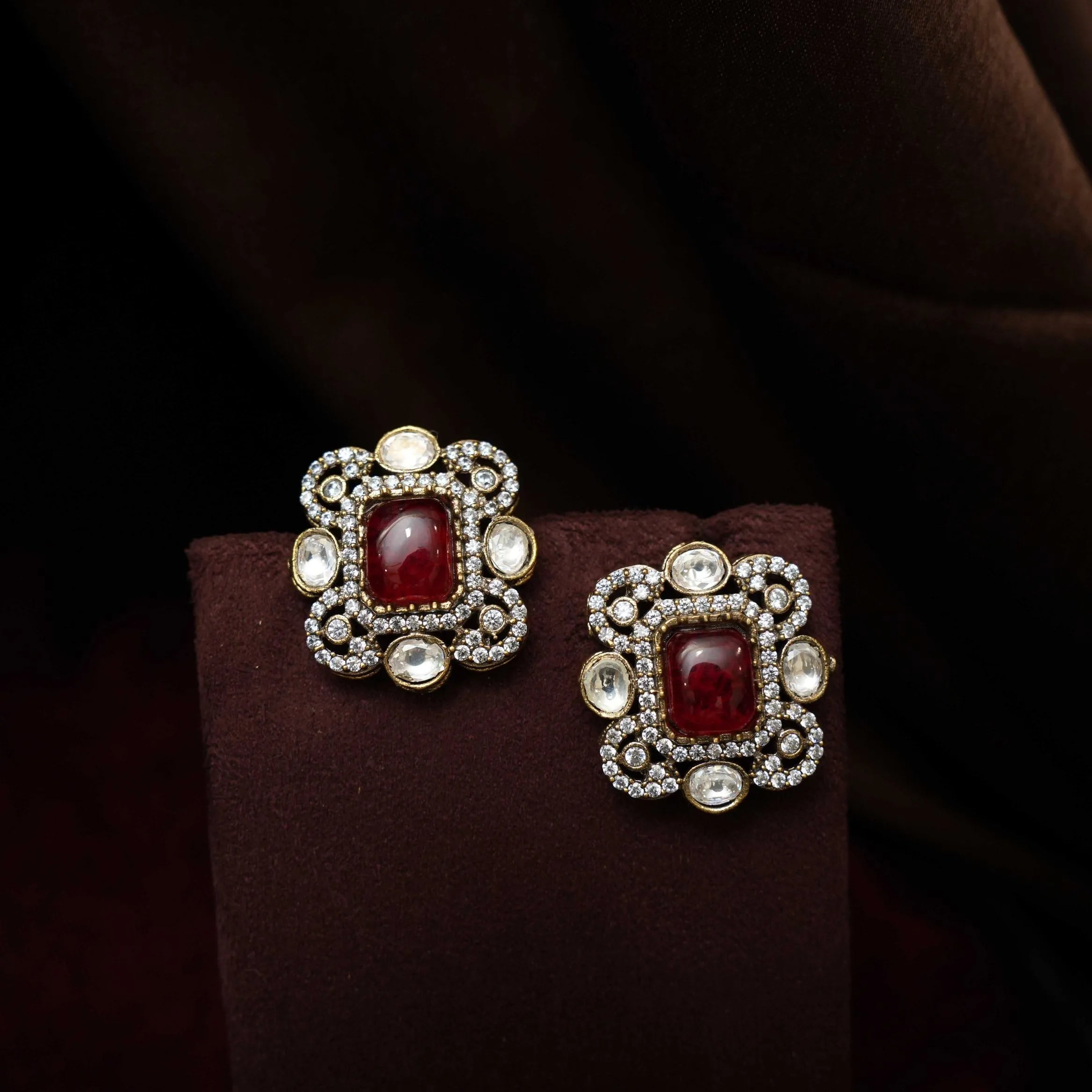 Srinika Polki Beaded Choker - Maroon