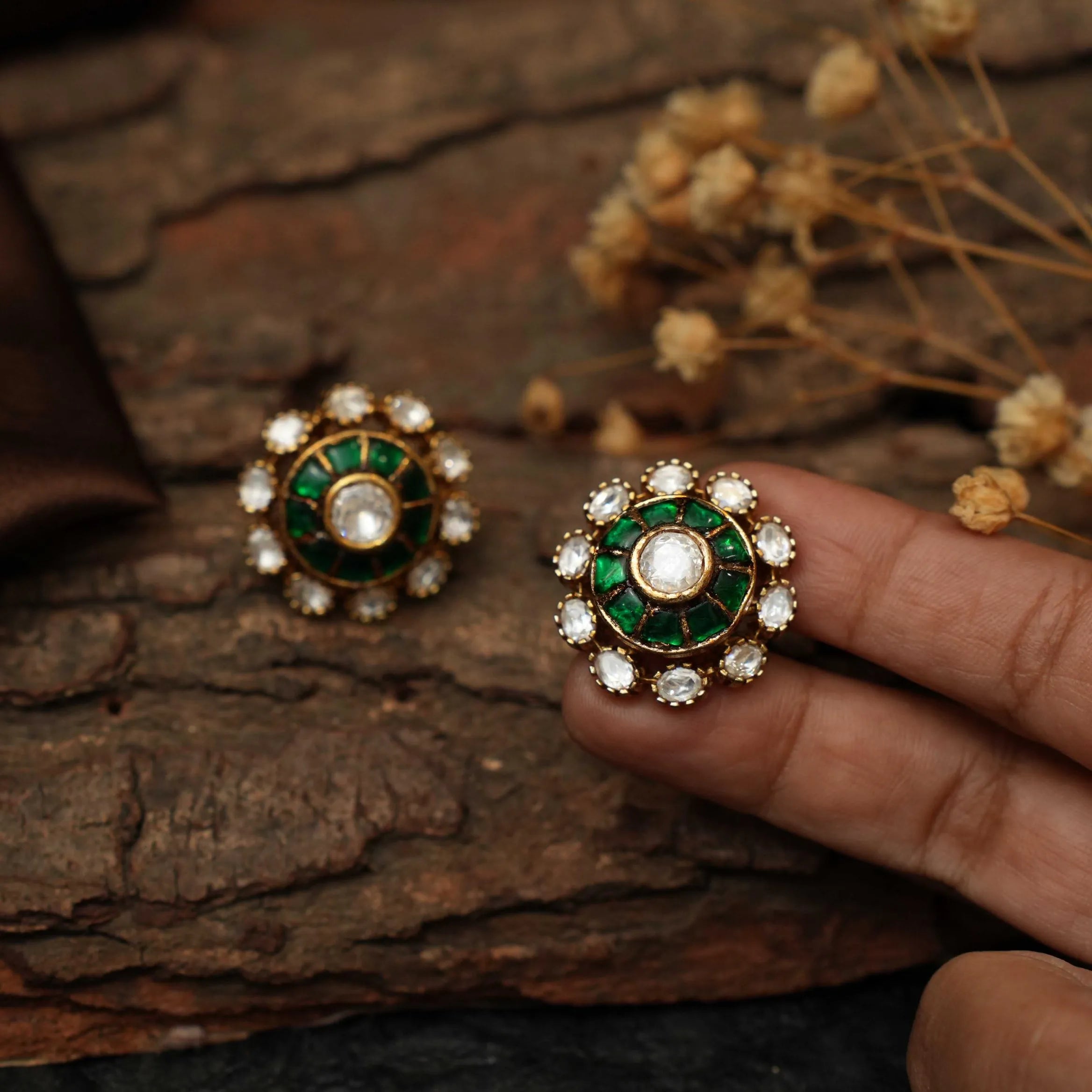 Stella Polki Ear Stud - Green