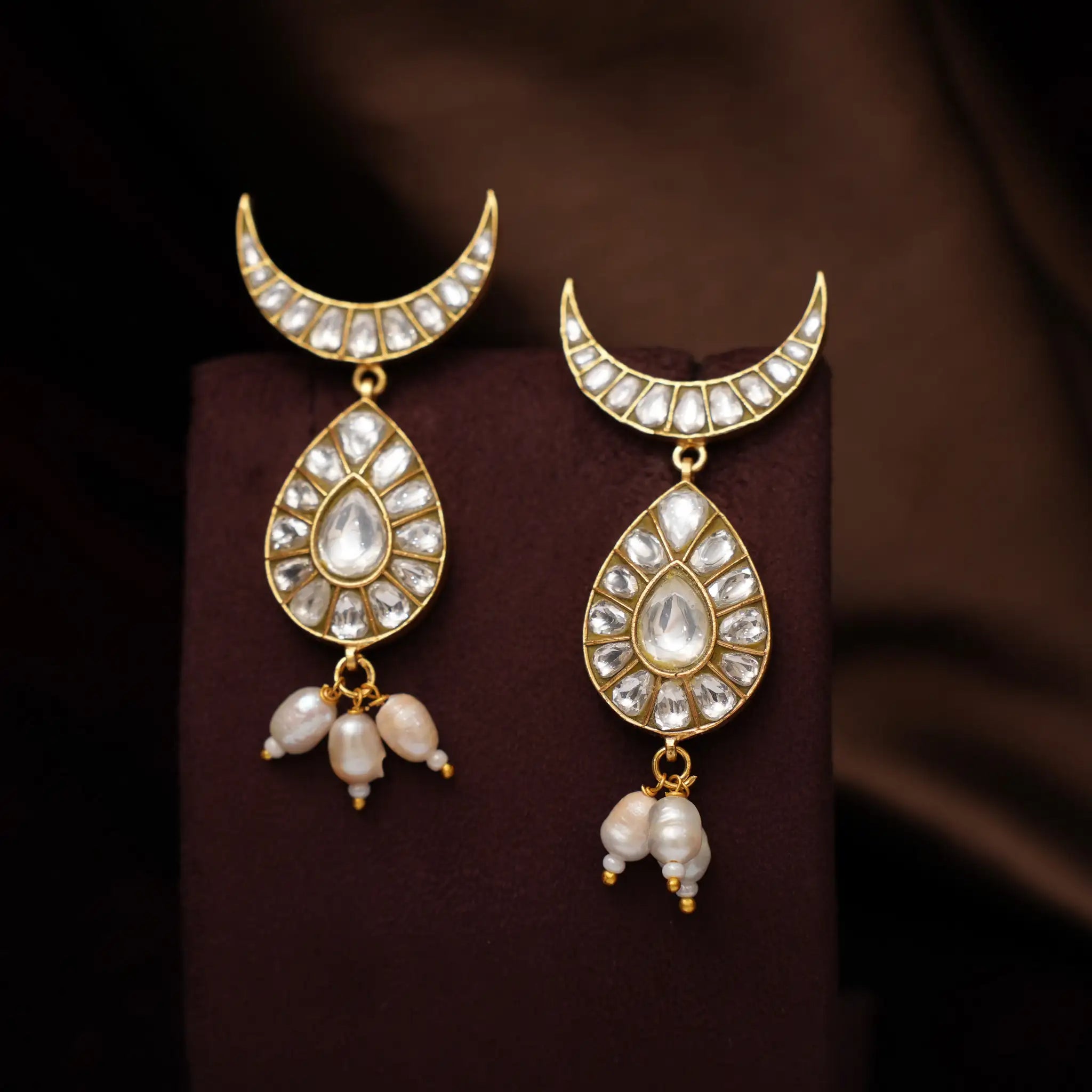 Suhana Statement Polki Necklace