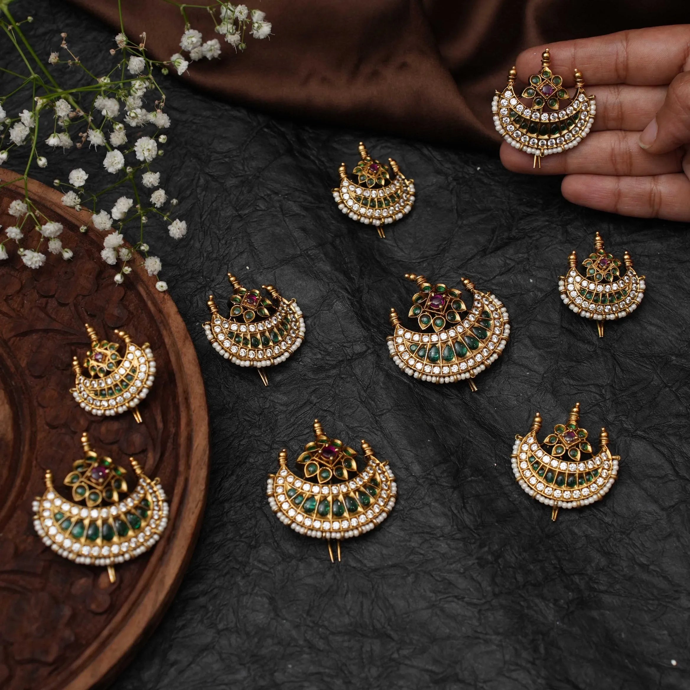 Sunita Antique Rakkodi / Hair Pins- Green