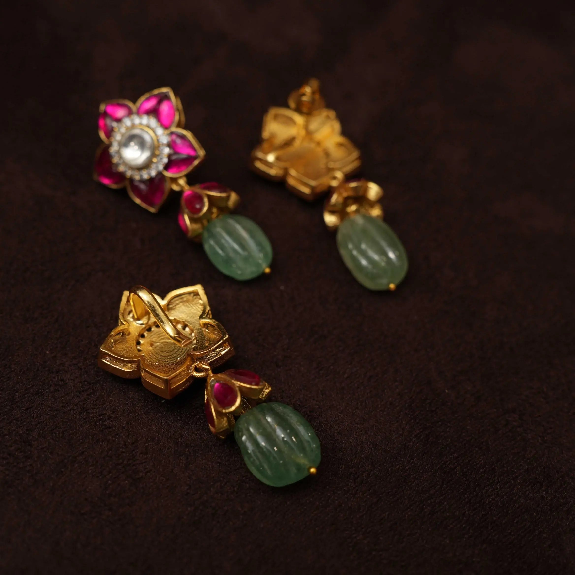 Supraja Pendant Set - Reddish Pink