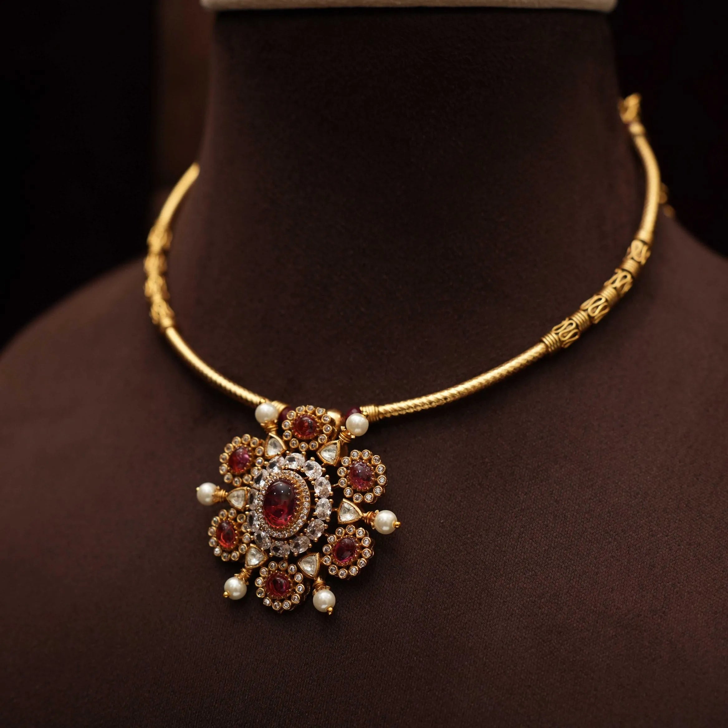 Swara Antique Hasli Necklace - Red