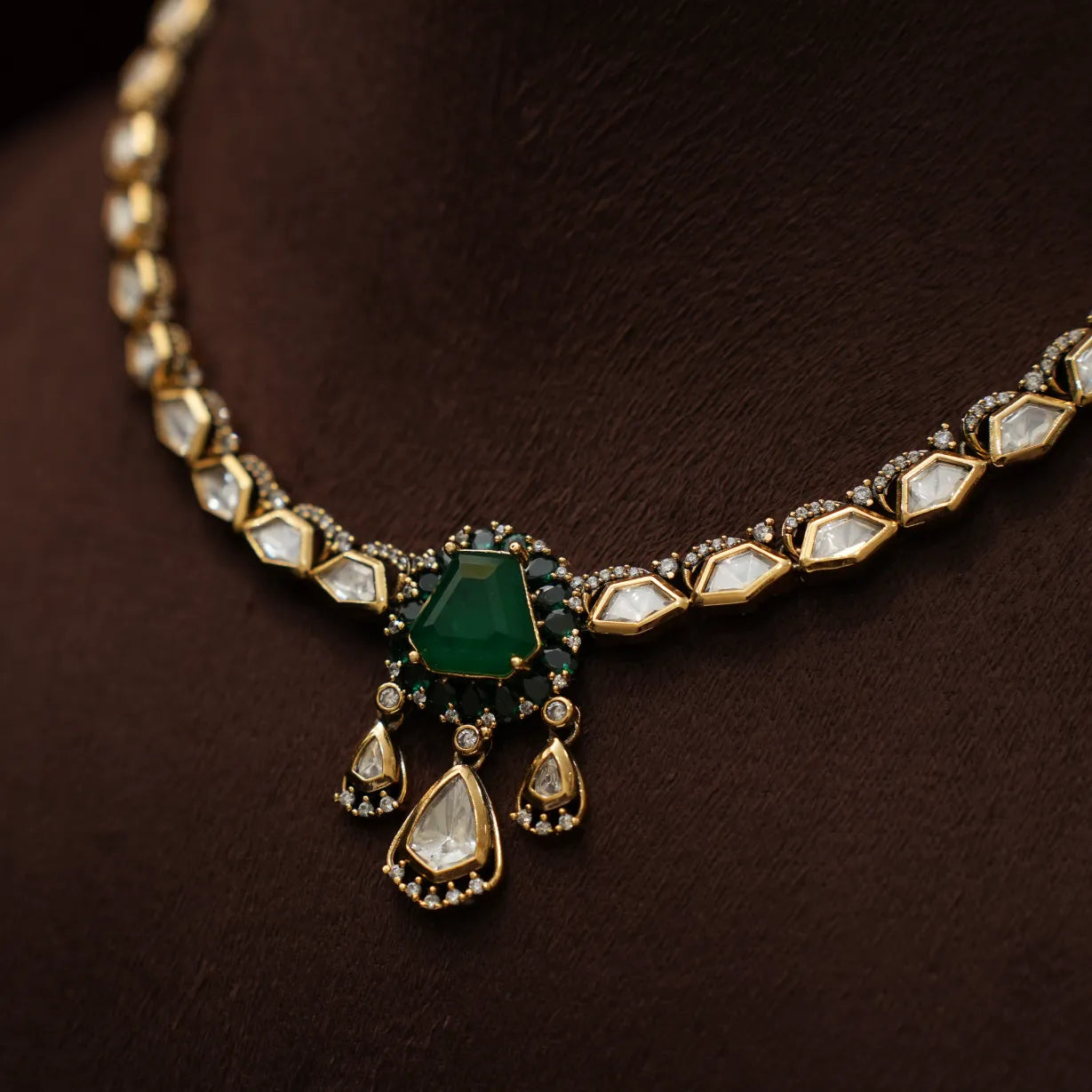 Tamia Victorian Kundan Necklace - Green
