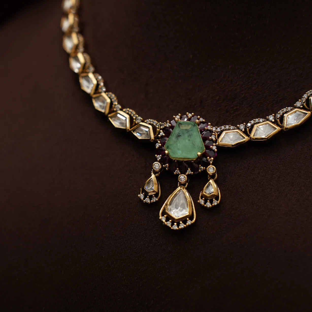 Tamia Victorian Kundan Necklace - Pastel Green