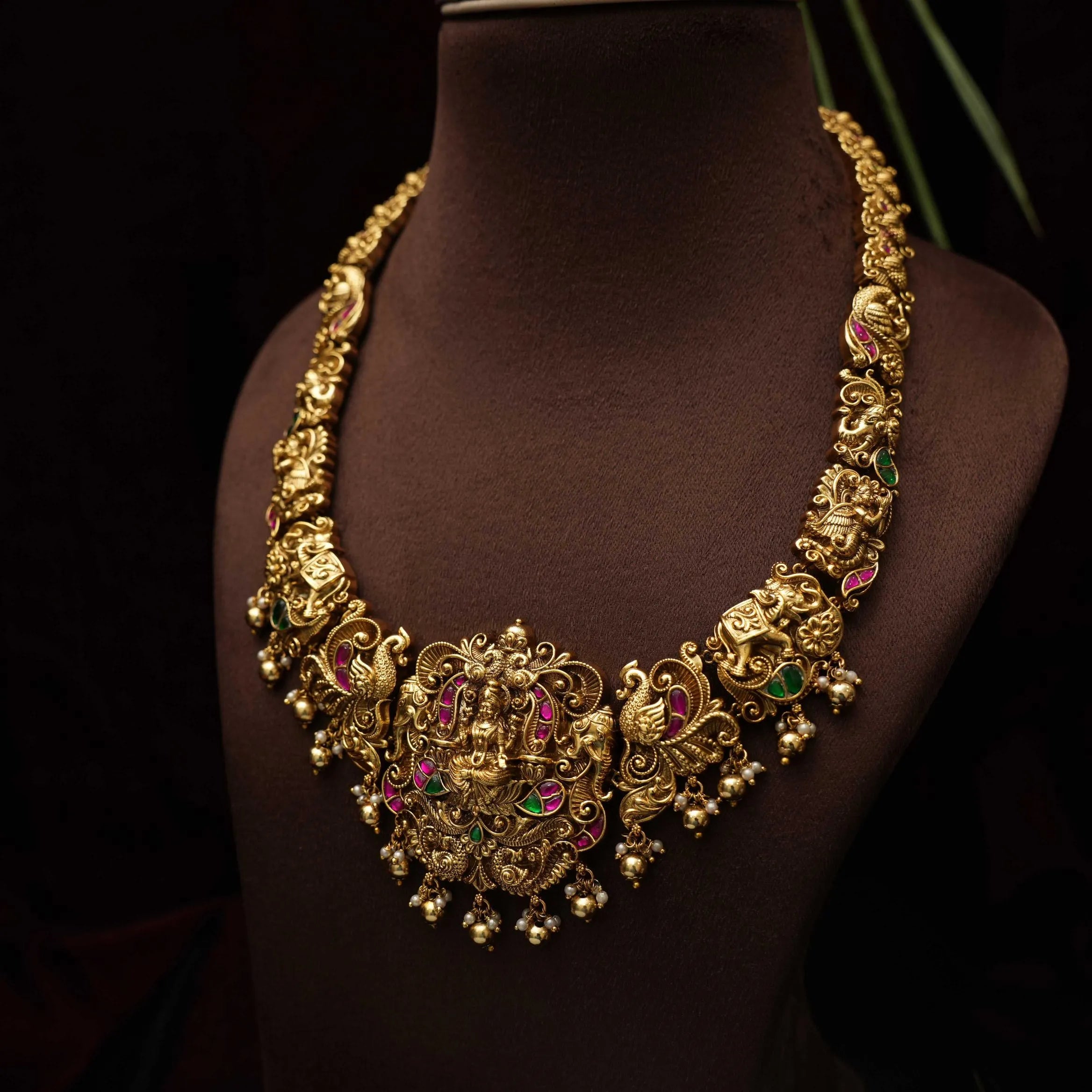 Tamilselvi Antique Necklace