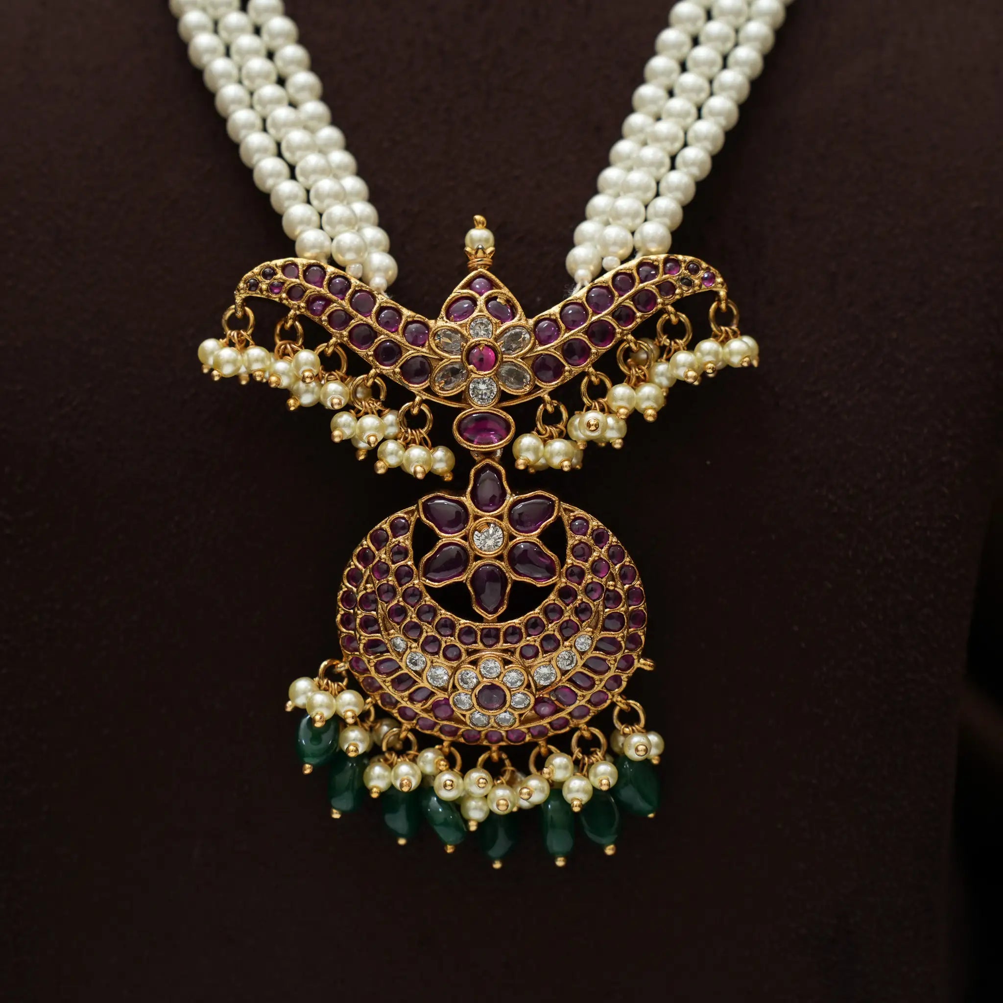 Tanaiya Antique Pearl Necklace