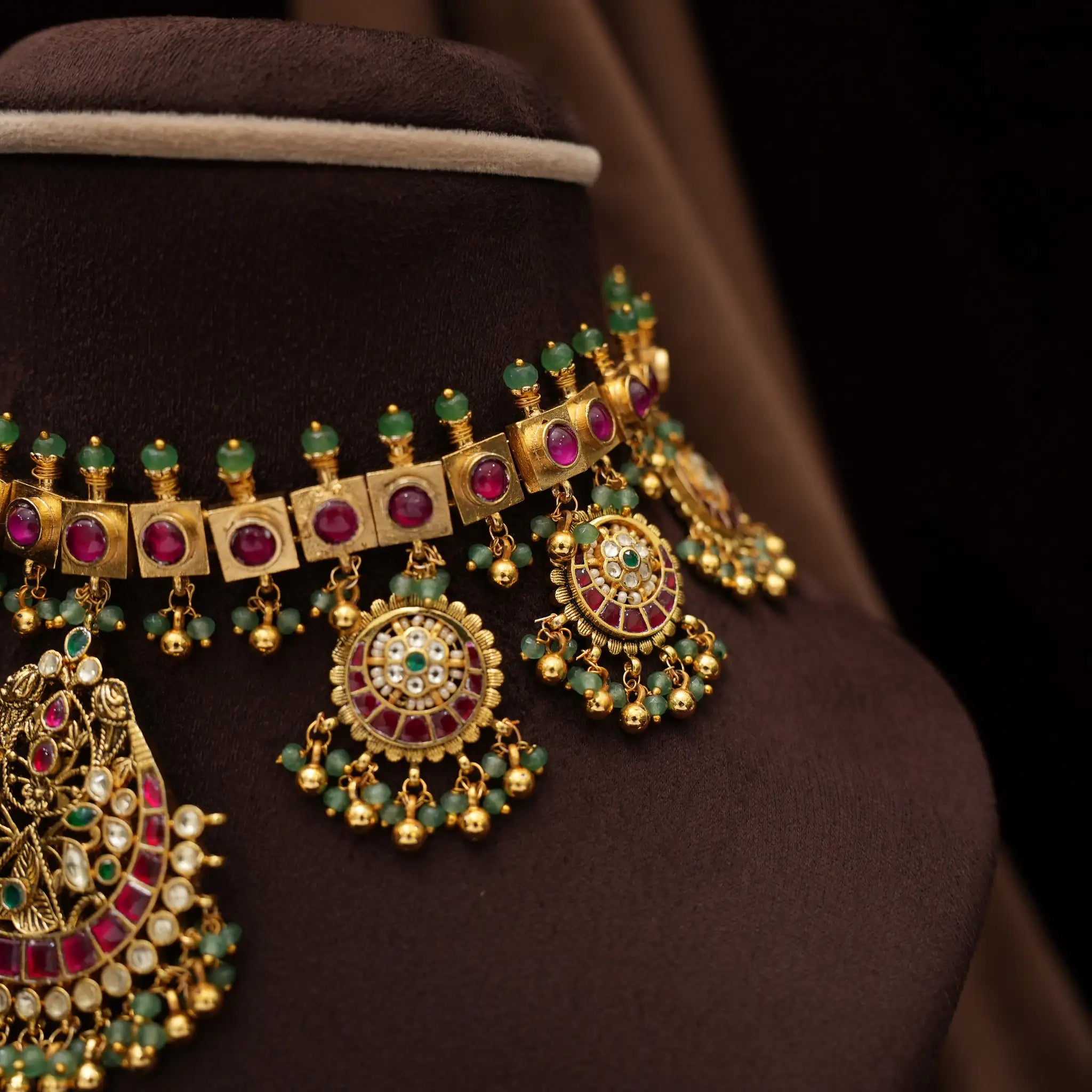 Tanirika Polki Choker