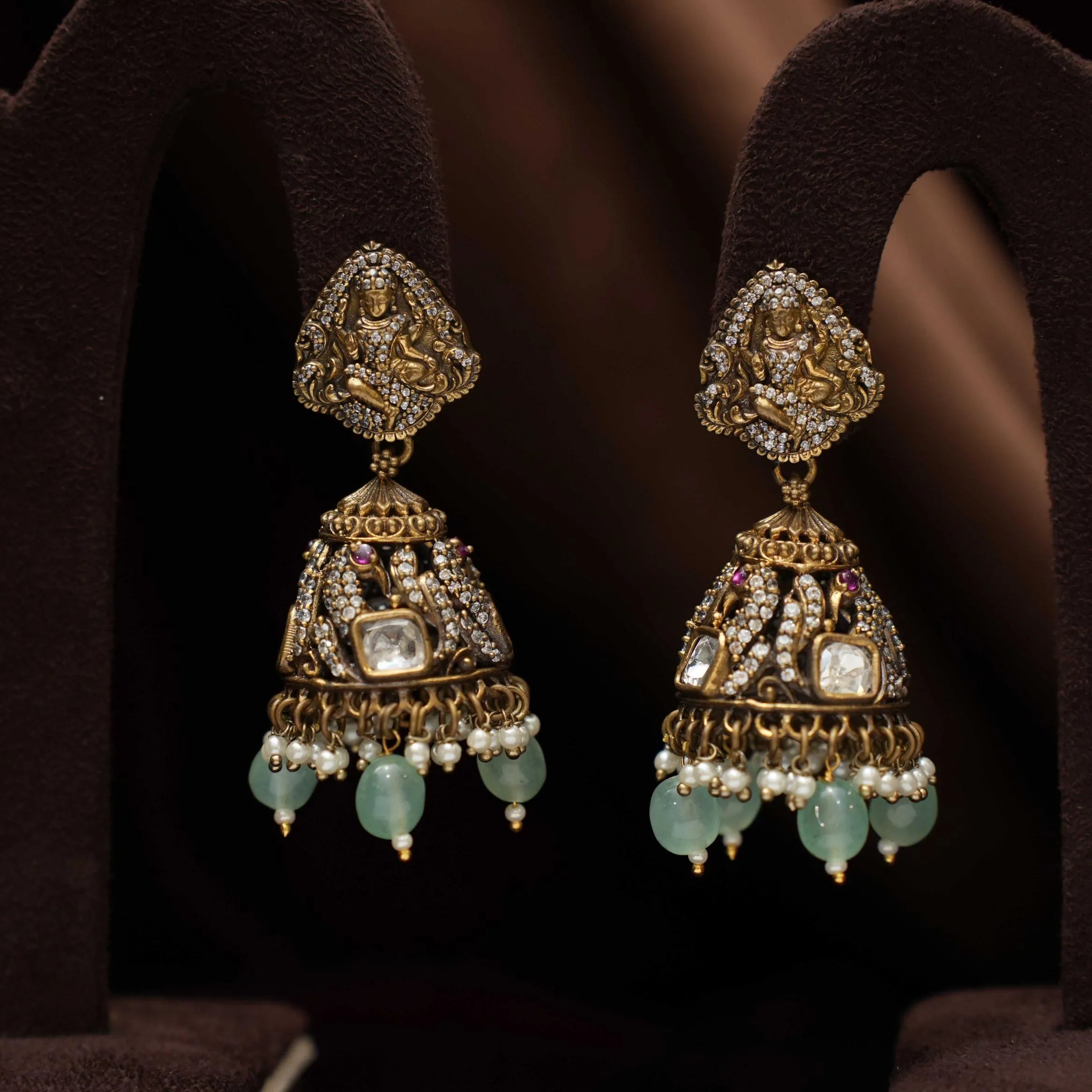 Tapan Victorian Jhumka Earrings