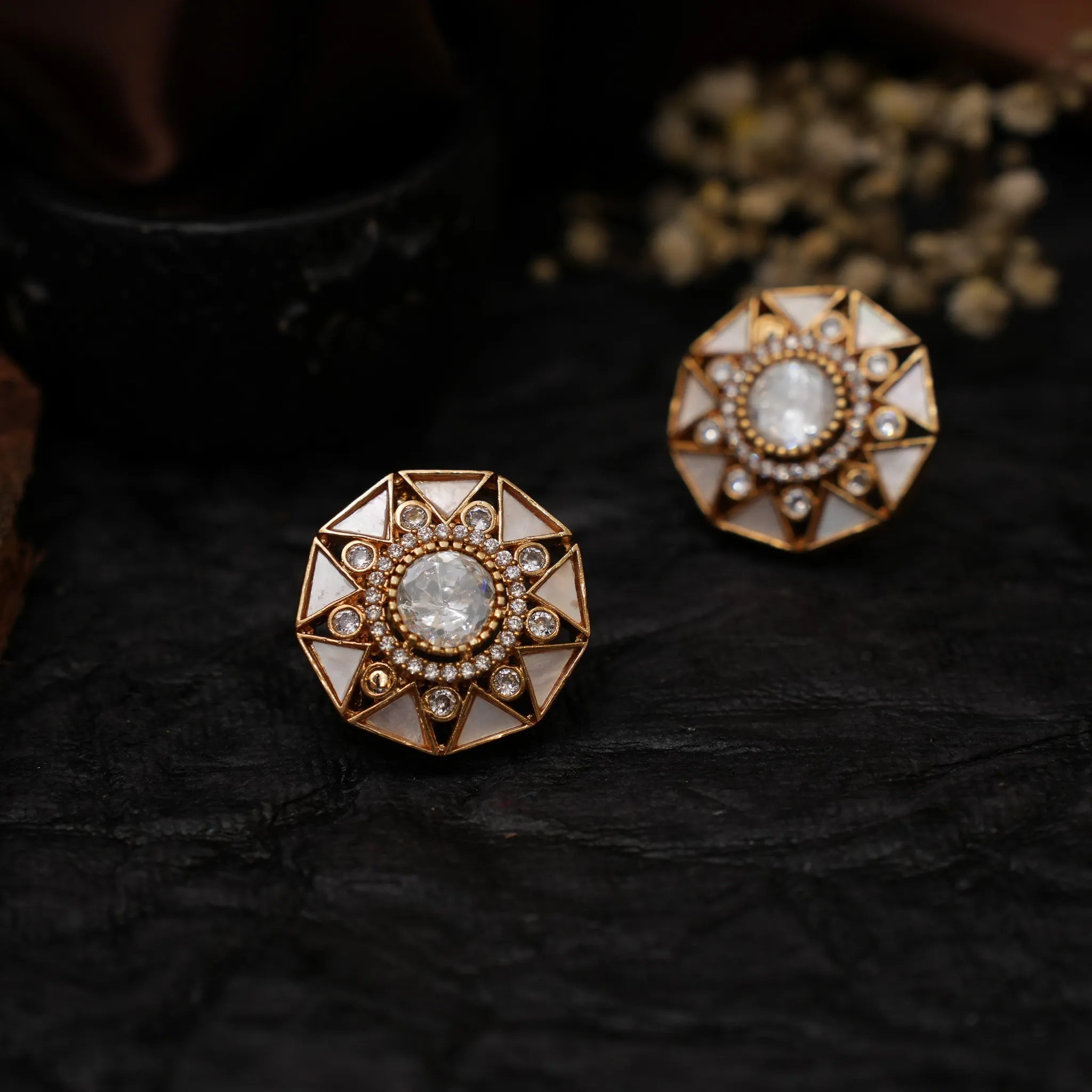 Taruni Polki Ear Stud - White