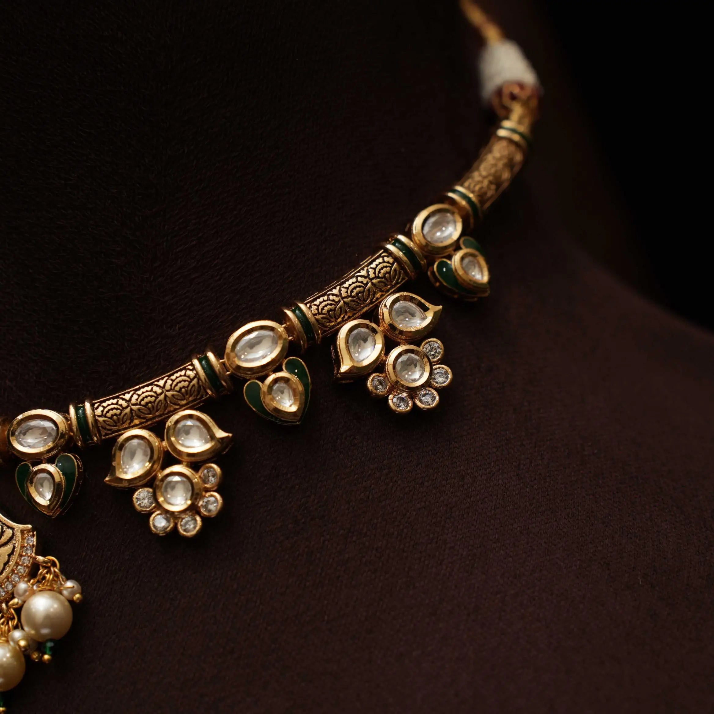 Tivra Kundan Hasli Necklace - Dark Green