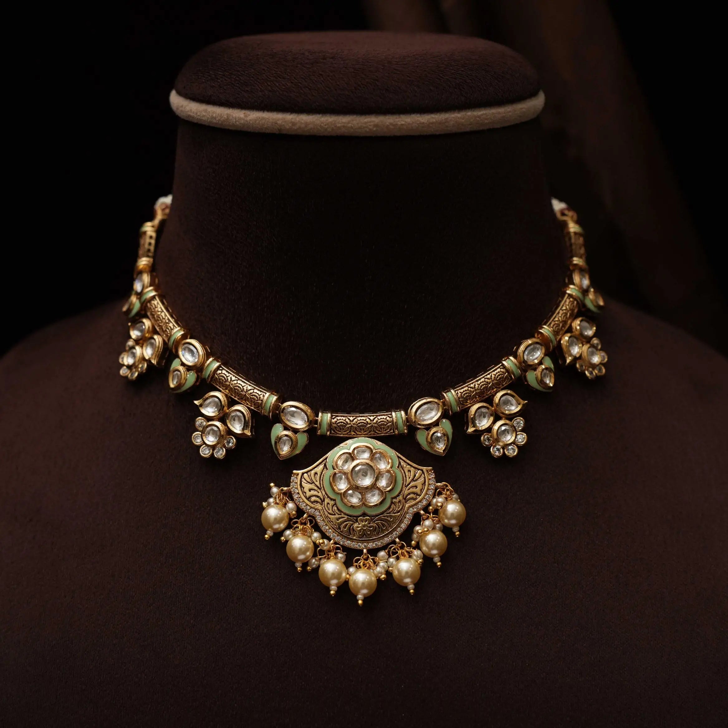 Tivra Kundan Hasli Necklace - Pastel Green