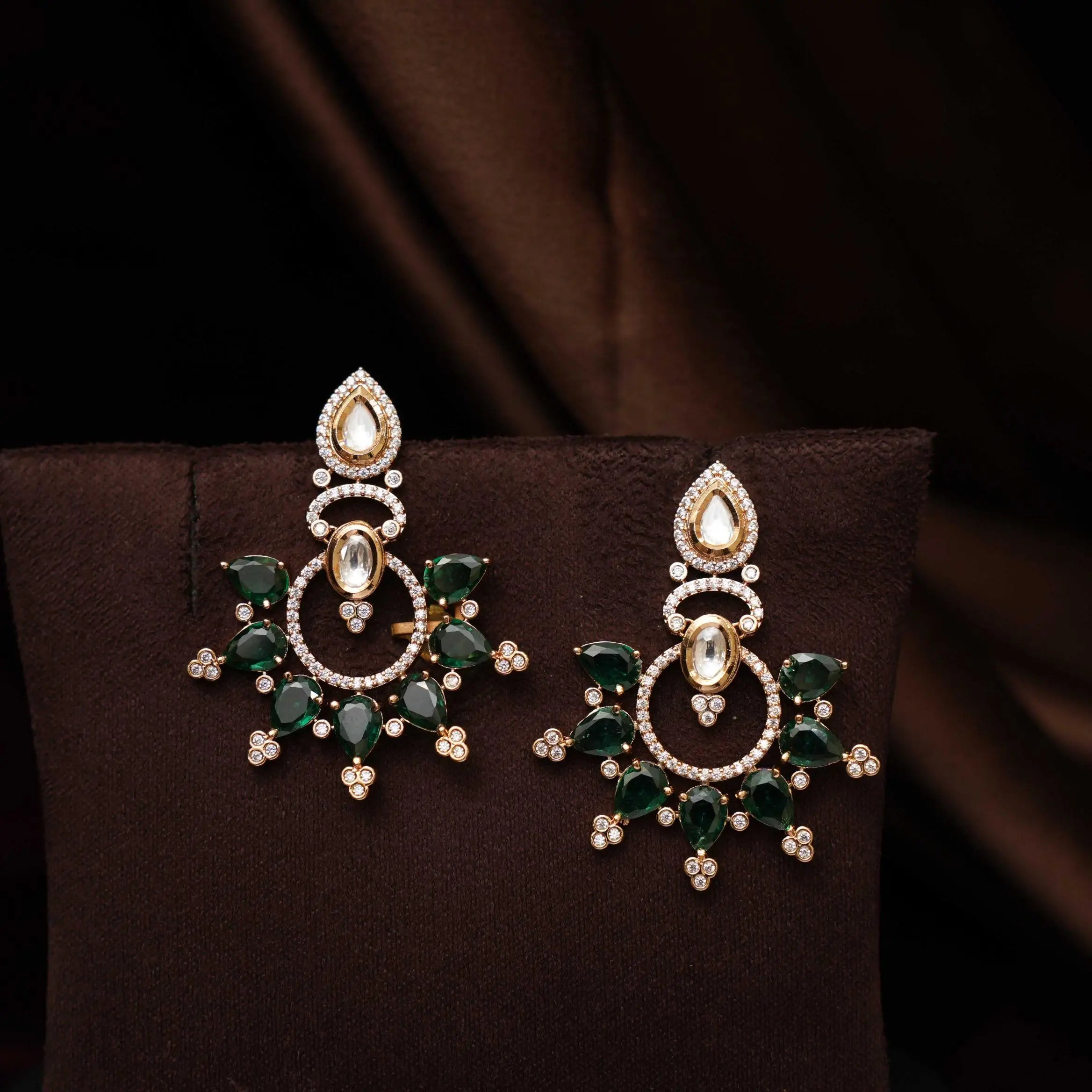 Tuhini Kundan Choker - Green