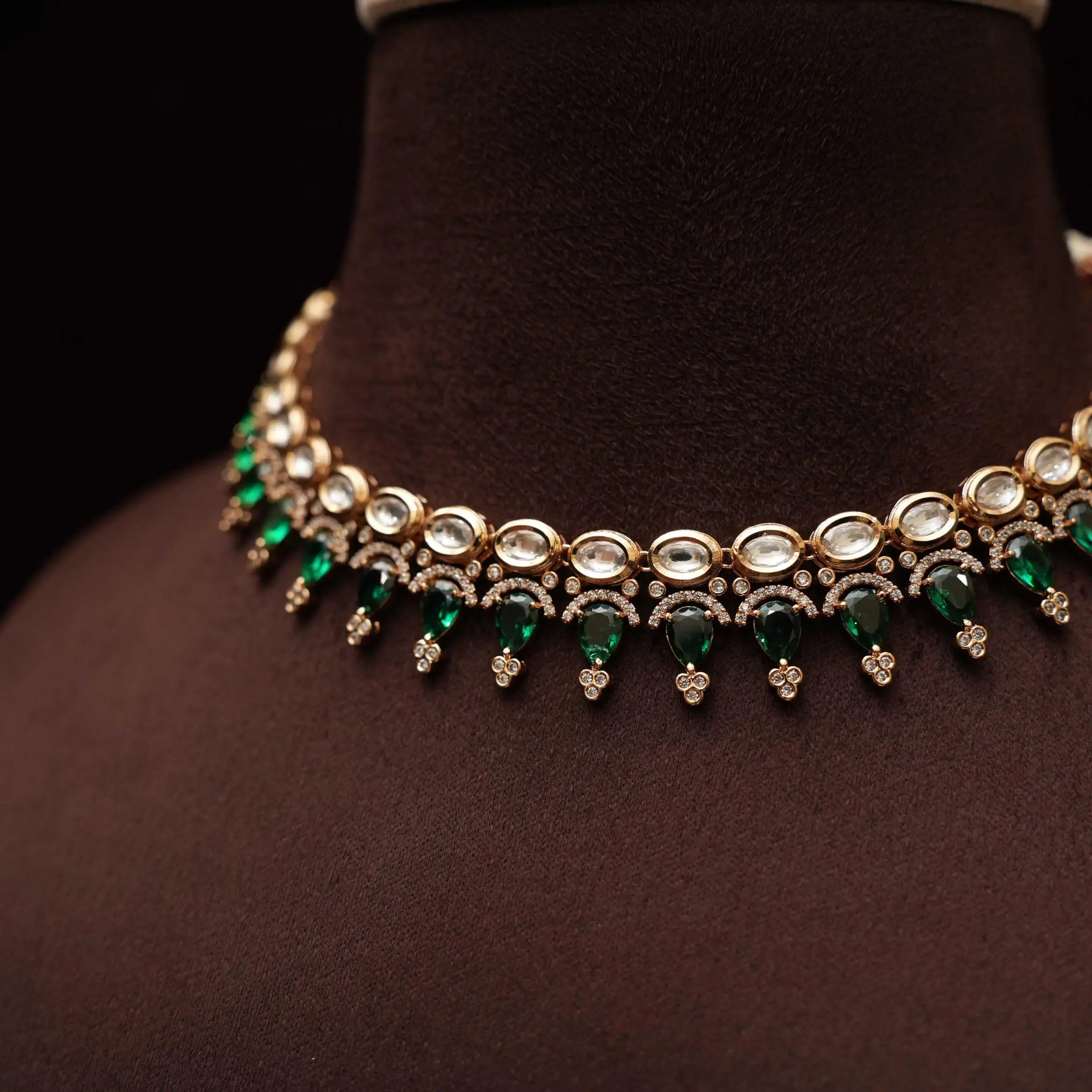 Tuhini Kundan Choker - Green