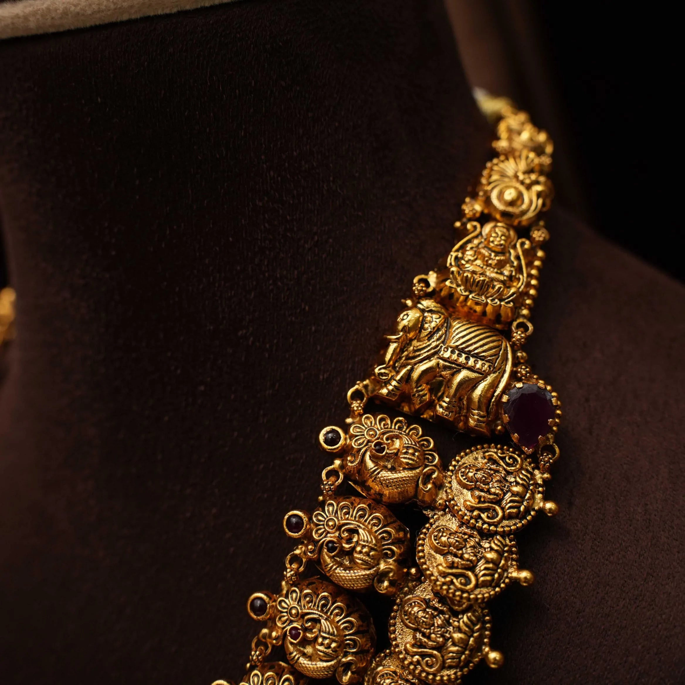 Tvesa Silver Coin Necklace