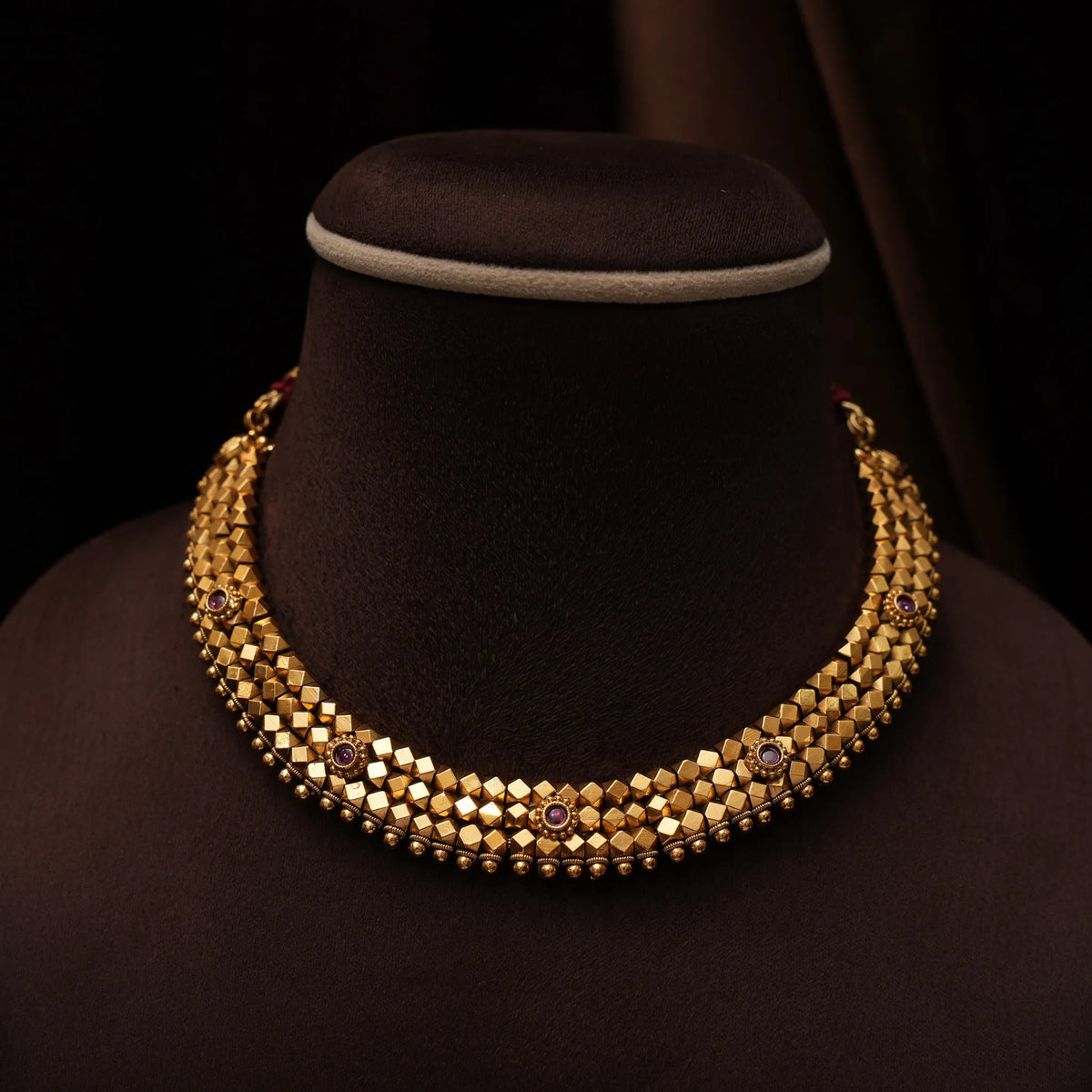Twara Antique Choker - Red
