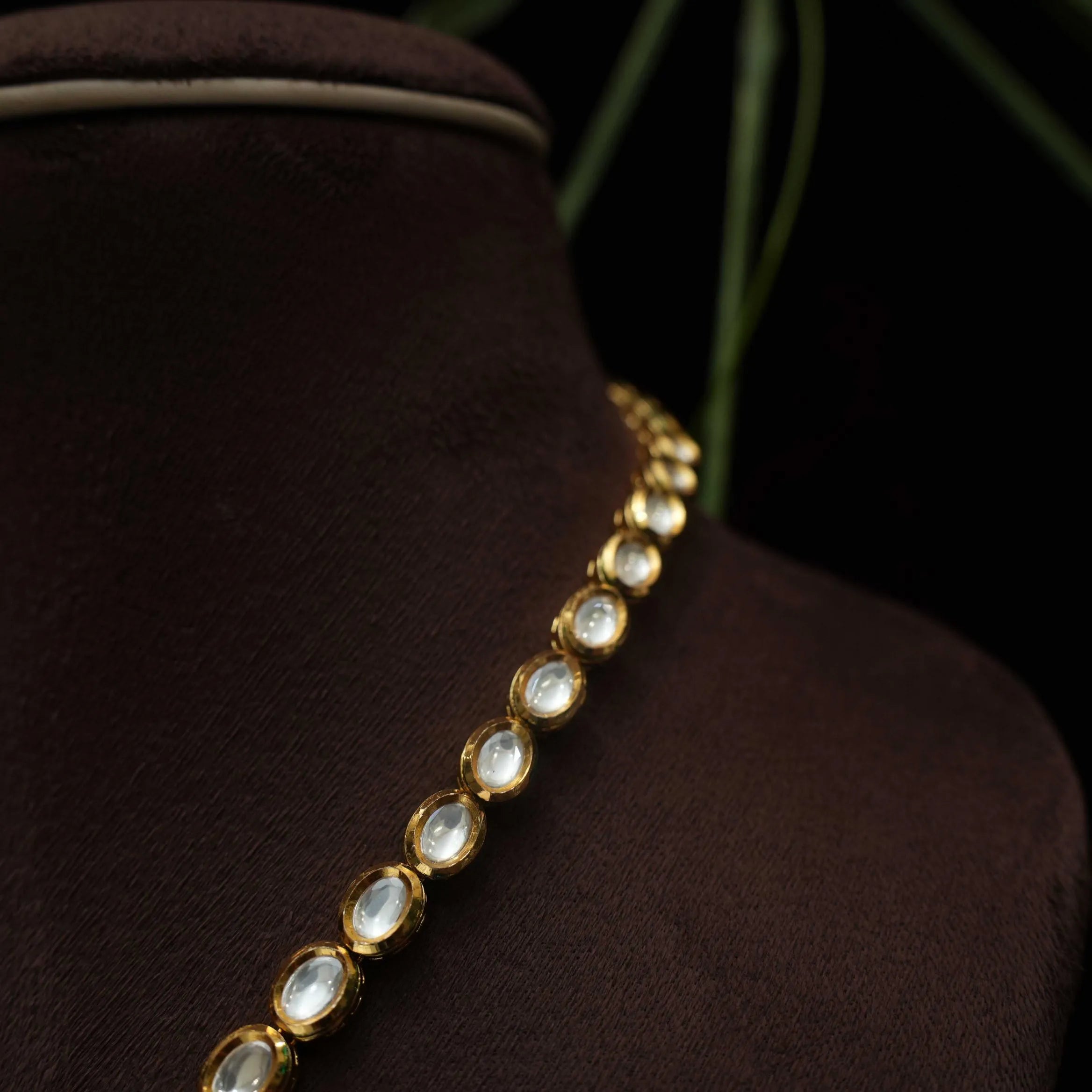 Uma Classic Kundan Necklace