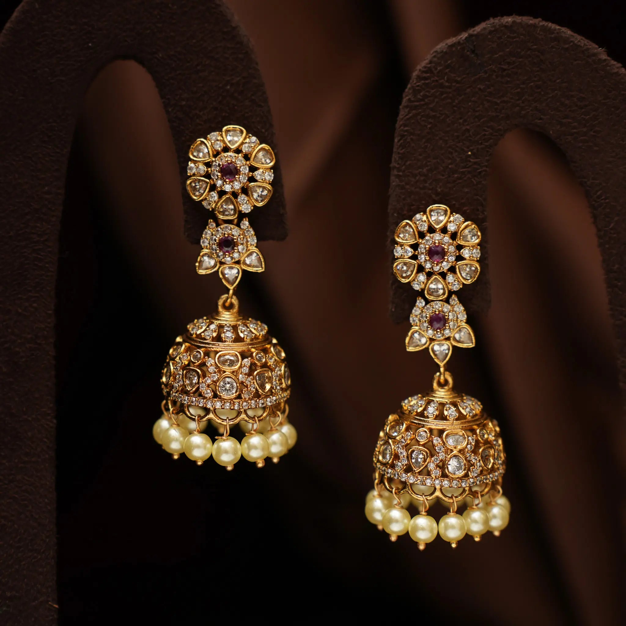 Urusha Antique Necklace