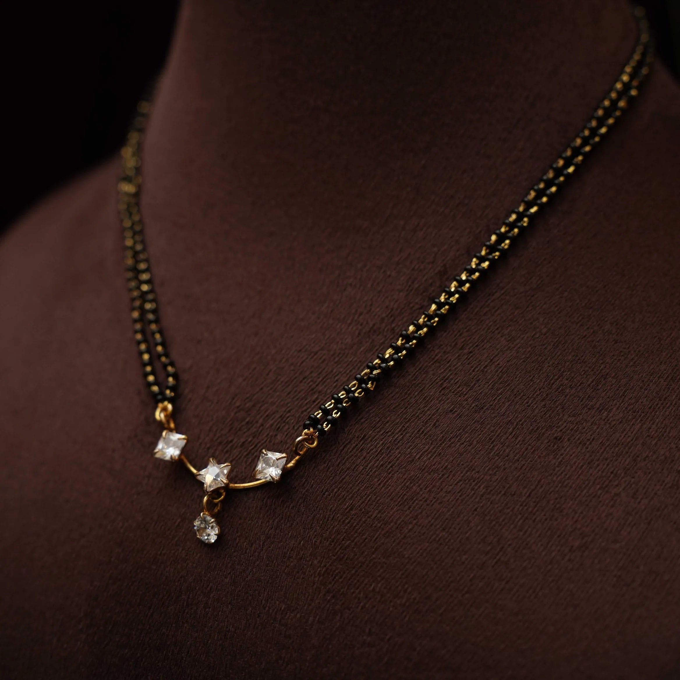 Ushi Zircon Necklace - Rimli Boutique